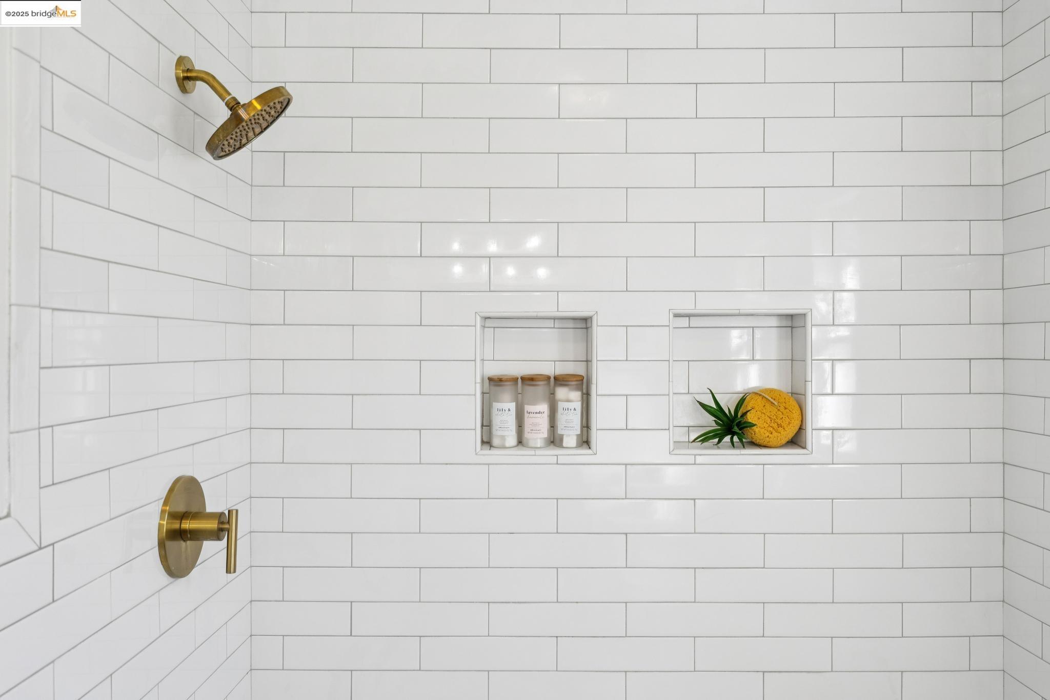 Detail Gallery Image 34 of 60 For 84 Begier Ave, San Leandro,  CA 94577 - 2 Beds | 1 Baths