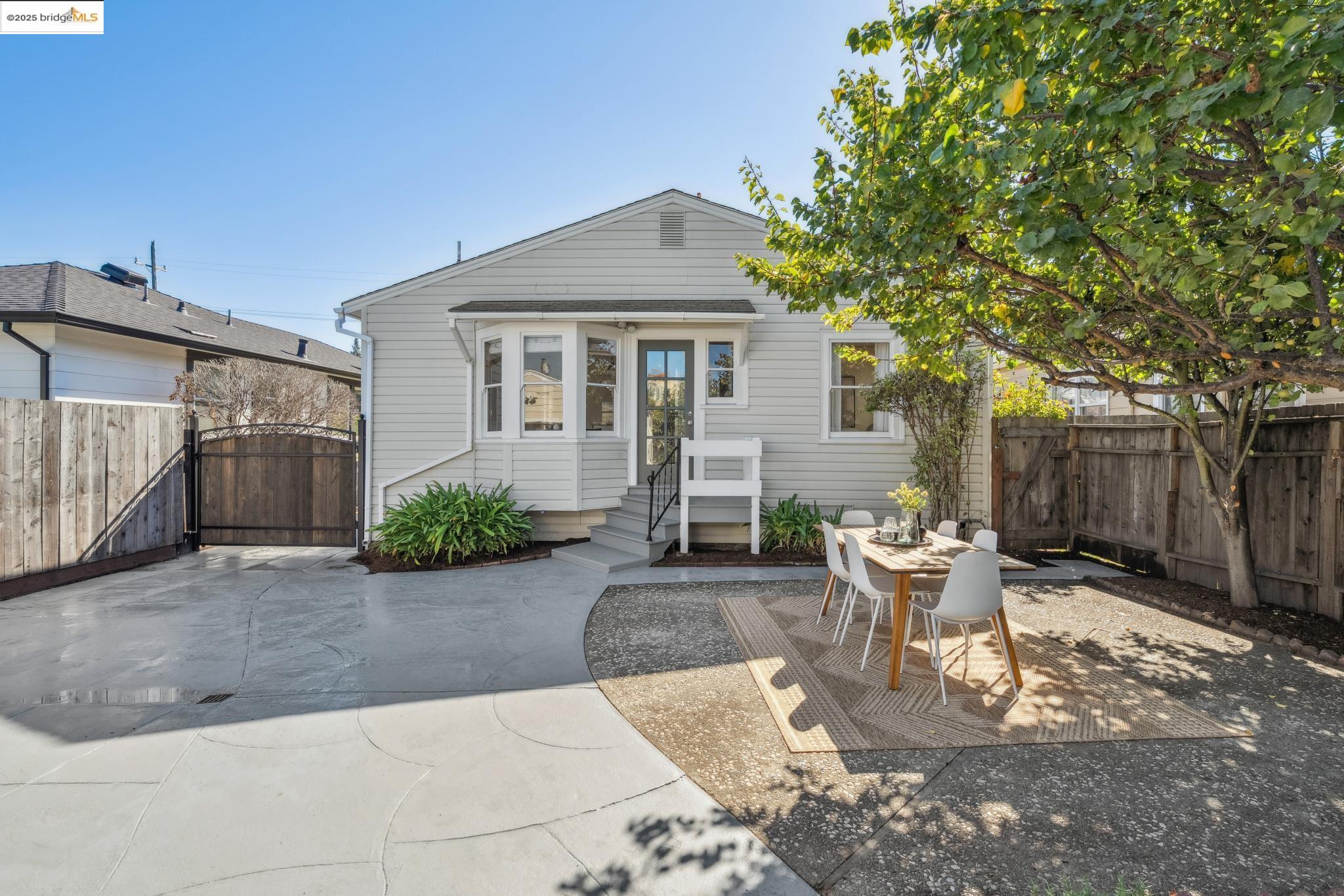 Detail Gallery Image 40 of 60 For 84 Begier Ave, San Leandro,  CA 94577 - 2 Beds | 1 Baths