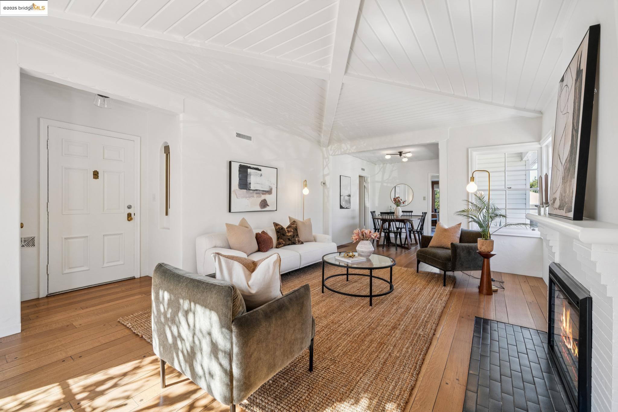 Detail Gallery Image 8 of 60 For 84 Begier Ave, San Leandro,  CA 94577 - 2 Beds | 1 Baths