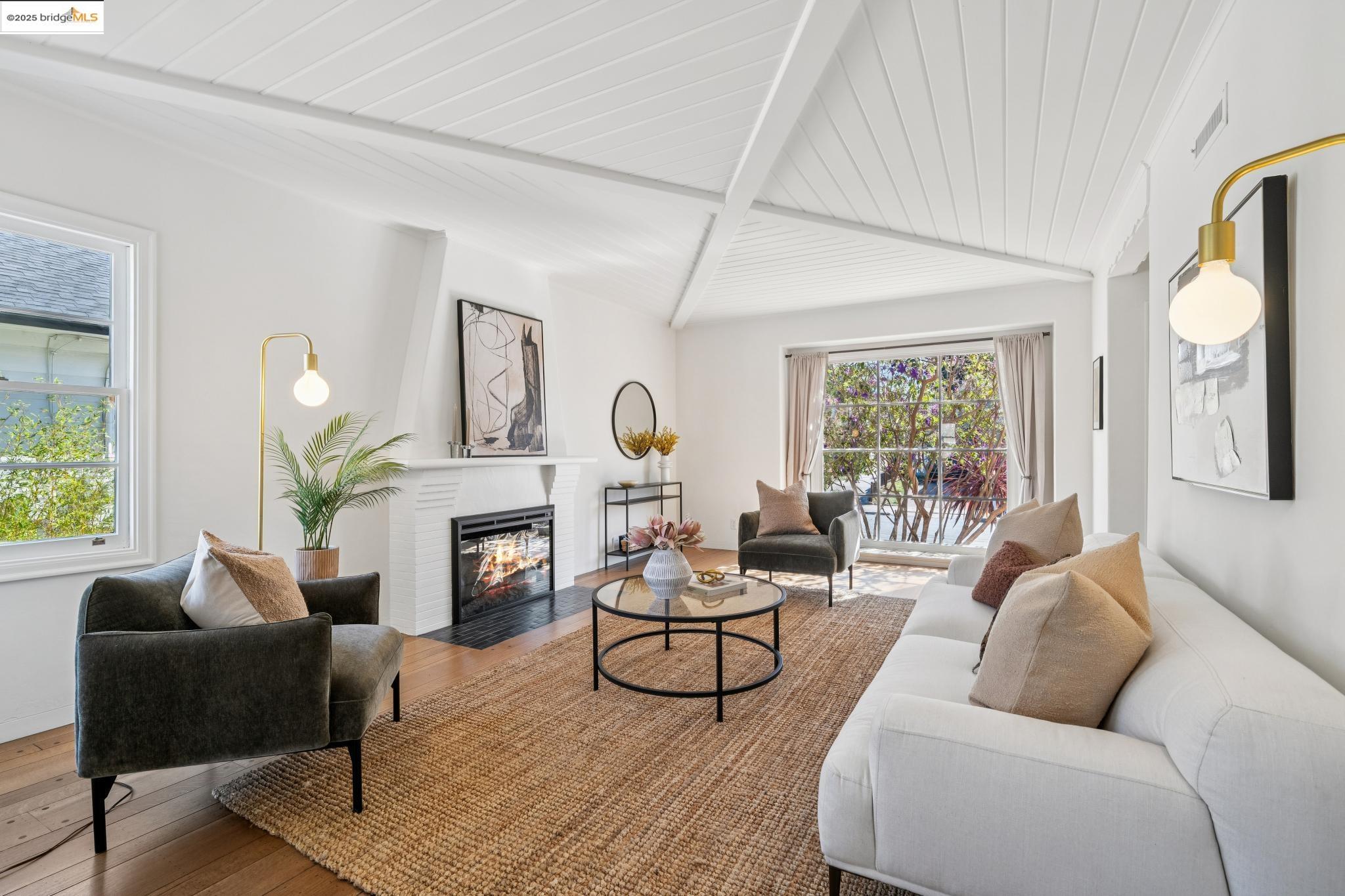 Detail Gallery Image 9 of 60 For 84 Begier Ave, San Leandro,  CA 94577 - 2 Beds | 1 Baths