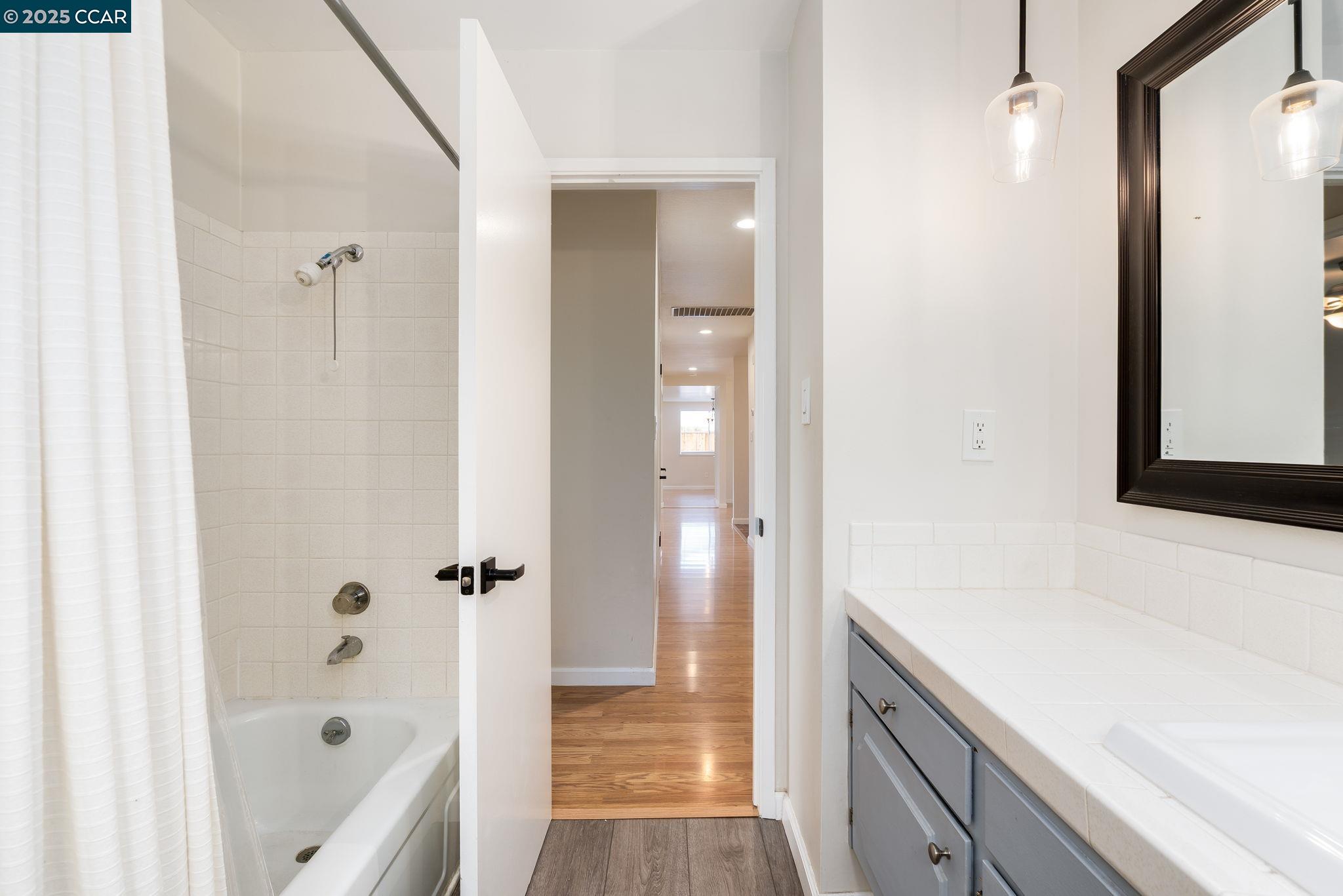 Detail Gallery Image 23 of 35 For 4770 Olive Drive, Concord,  CA 94521 - 3 Beds | 2 Baths