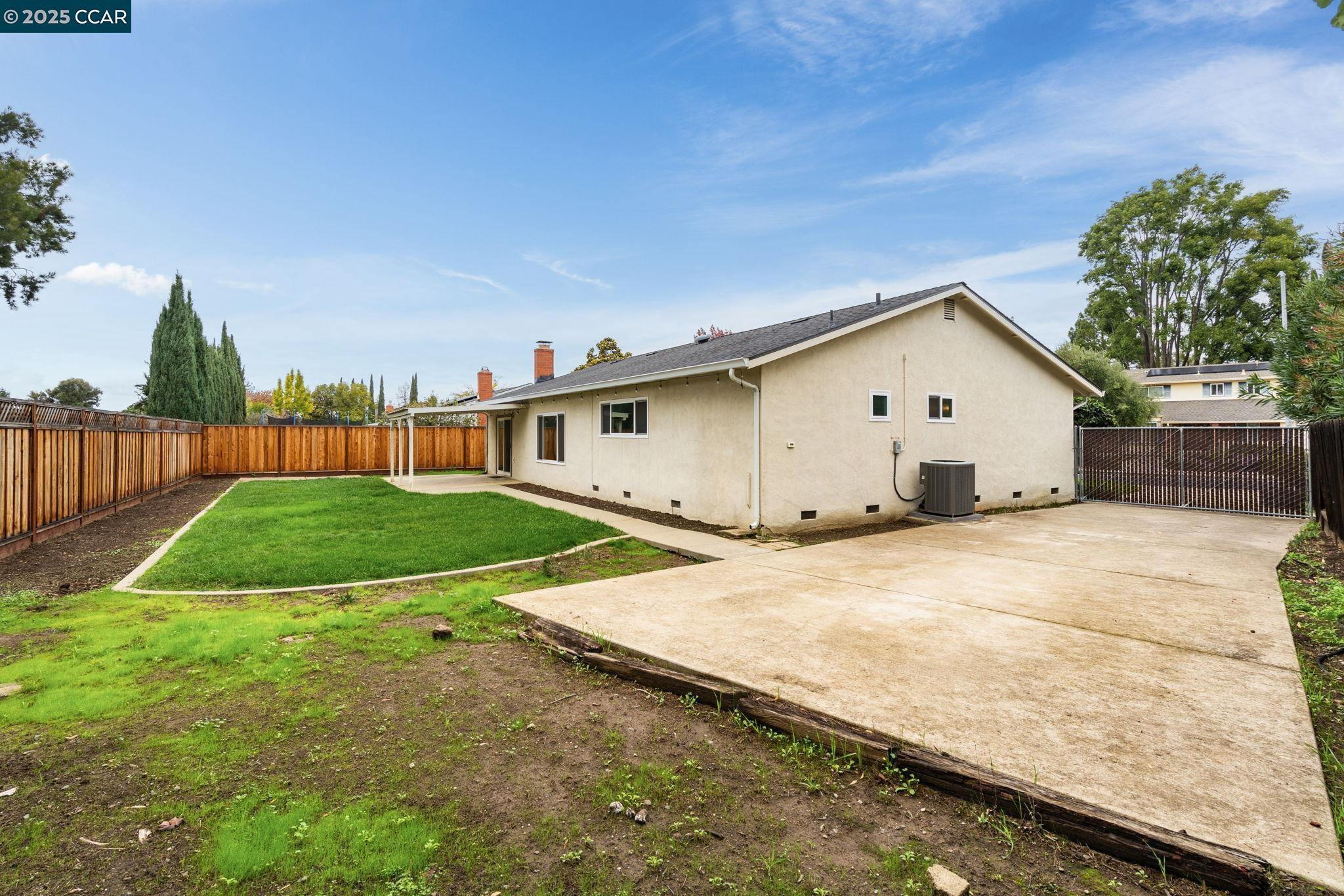 Detail Gallery Image 30 of 35 For 4770 Olive Drive, Concord,  CA 94521 - 3 Beds | 2 Baths