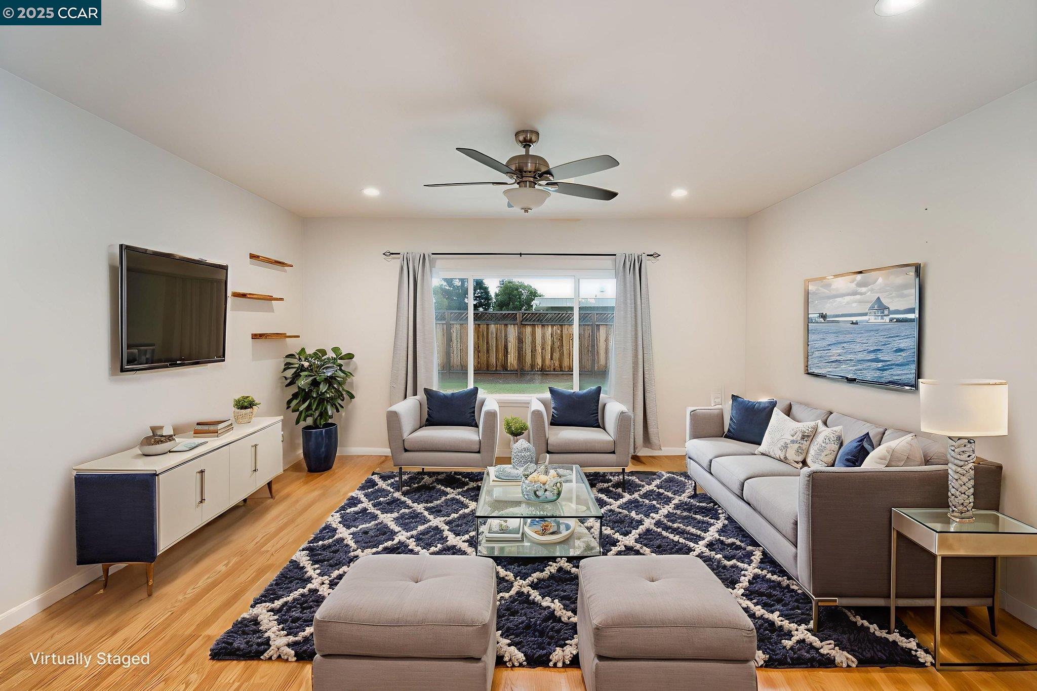 Detail Gallery Image 6 of 35 For 4770 Olive Drive, Concord,  CA 94521 - 3 Beds | 2 Baths