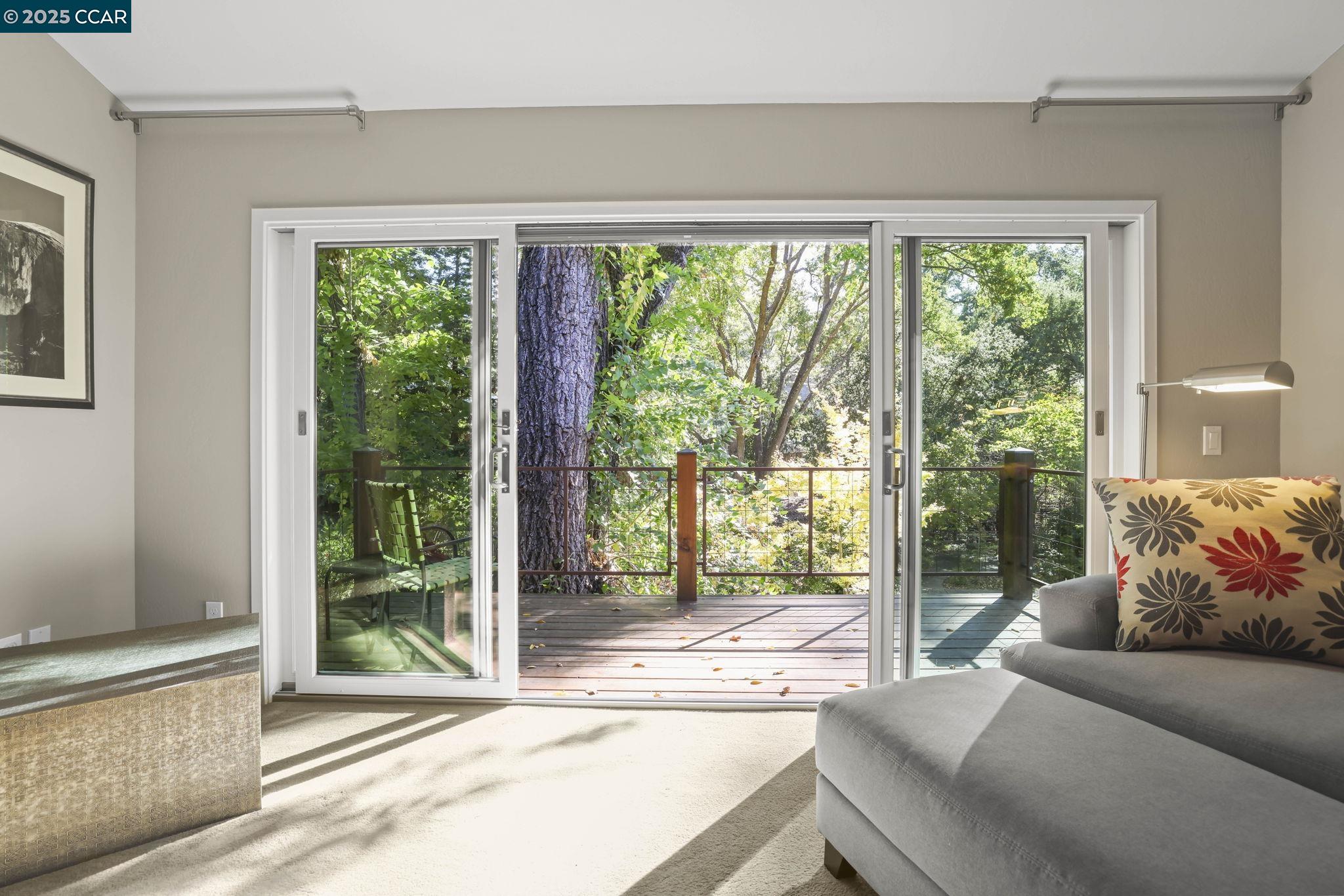 Detail Gallery Image 21 of 56 For 955 Hawthorne Dr, Walnut Creek,  CA 94596 - 4 Beds | 2 Baths