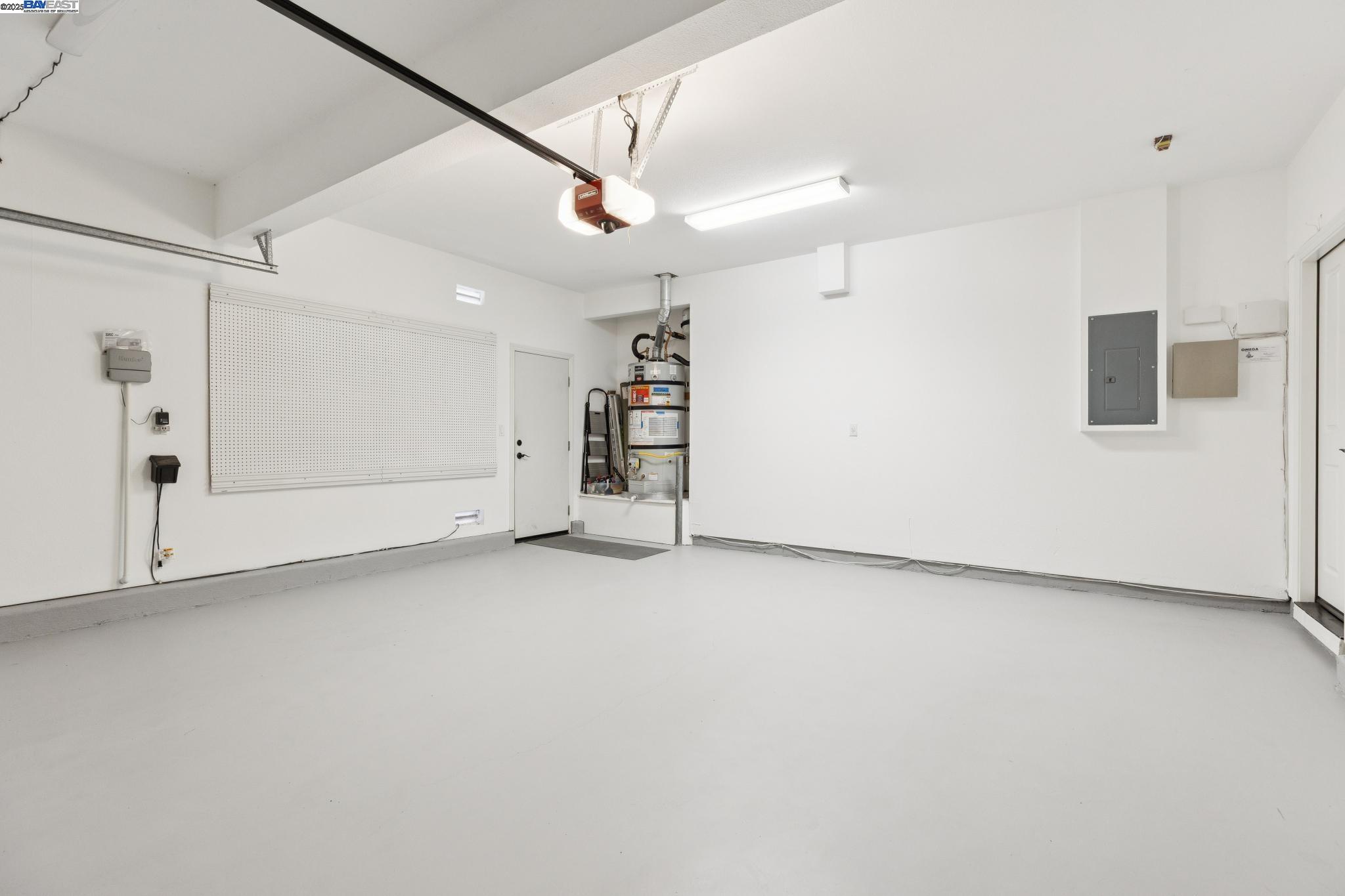 Detail Gallery Image 42 of 59 For 5 Cornelius Sq, Alameda,  CA 94501 - 4 Beds | 3 Baths