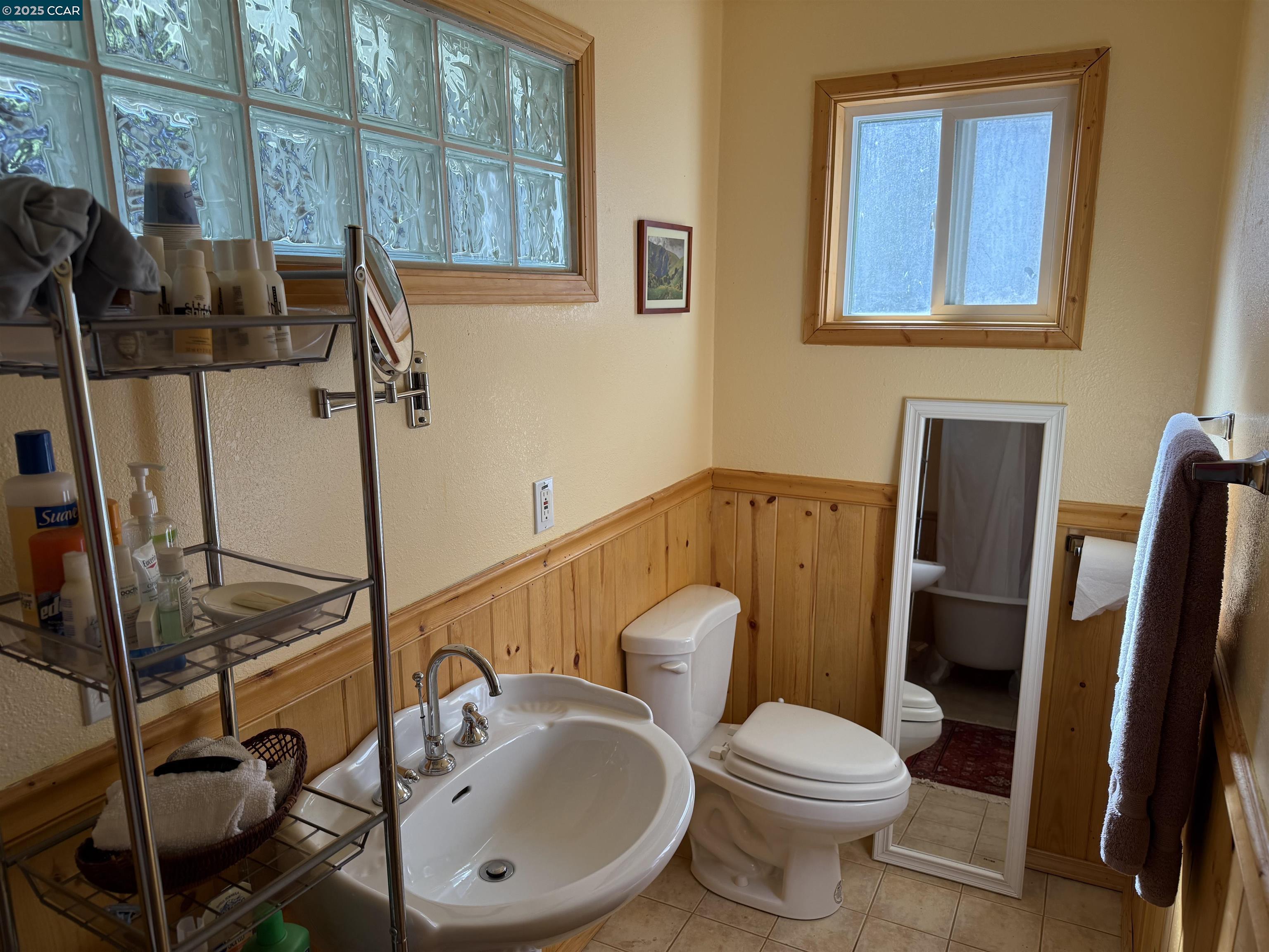 Detail Gallery Image 24 of 38 For 1445 Austin Creek Rd, Cazadero,  CA 95421 - 1 Beds | 1 Baths