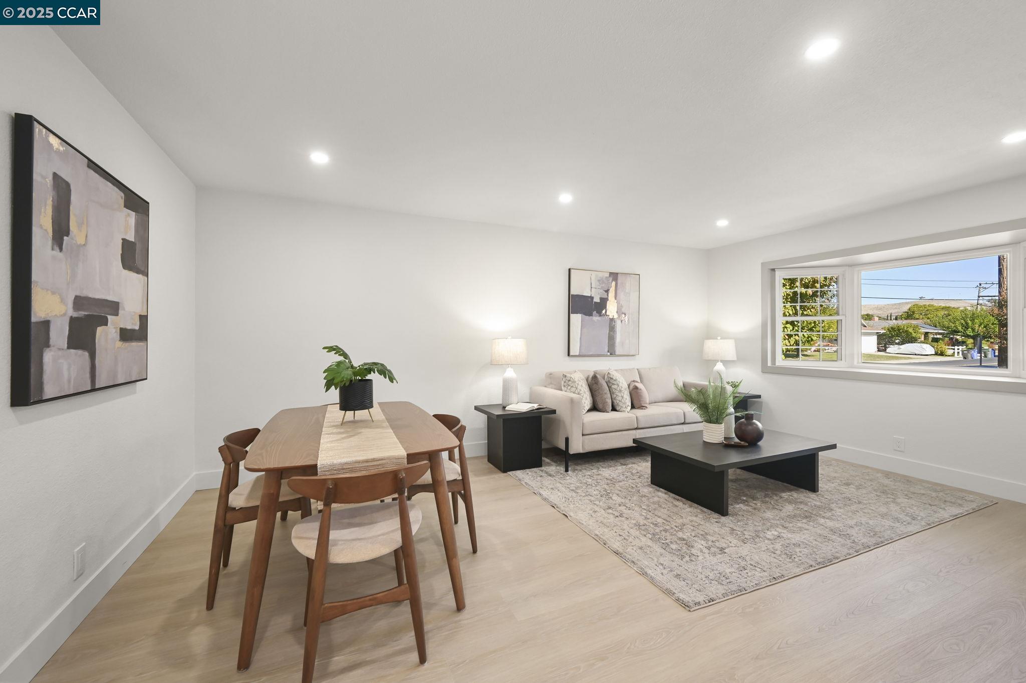 Detail Gallery Image 6 of 34 For 849 San Simeon Dr., Concord,  CA 94518 - 3 Beds | 2 Baths