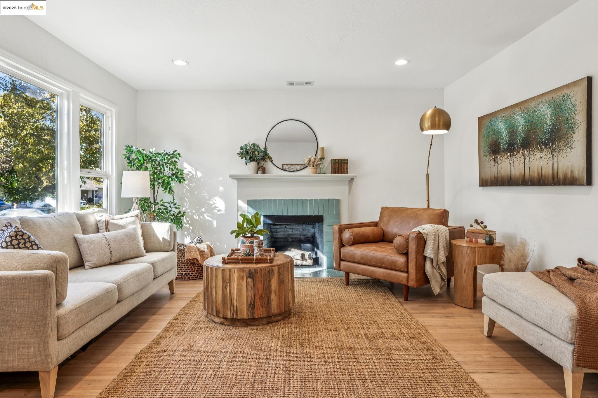 Detail Gallery Image 12 of 55 For 1017 Esther Dr, Pleasant Hill,  CA 94523 - 2 Beds | 1 Baths