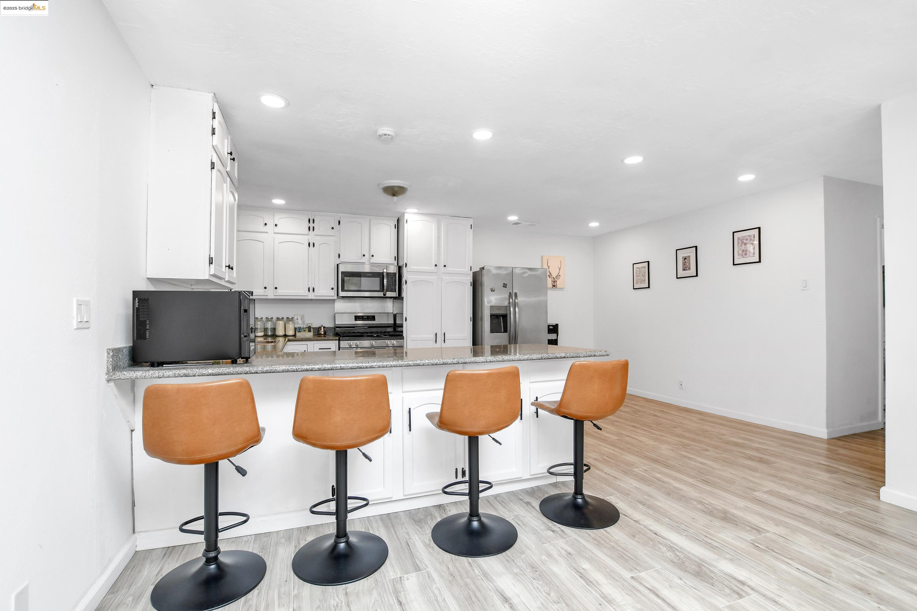 Detail Gallery Image 18 of 33 For 185 Evening Star Ct, Milpitas,  CA 95035 - 3 Beds | 2 Baths