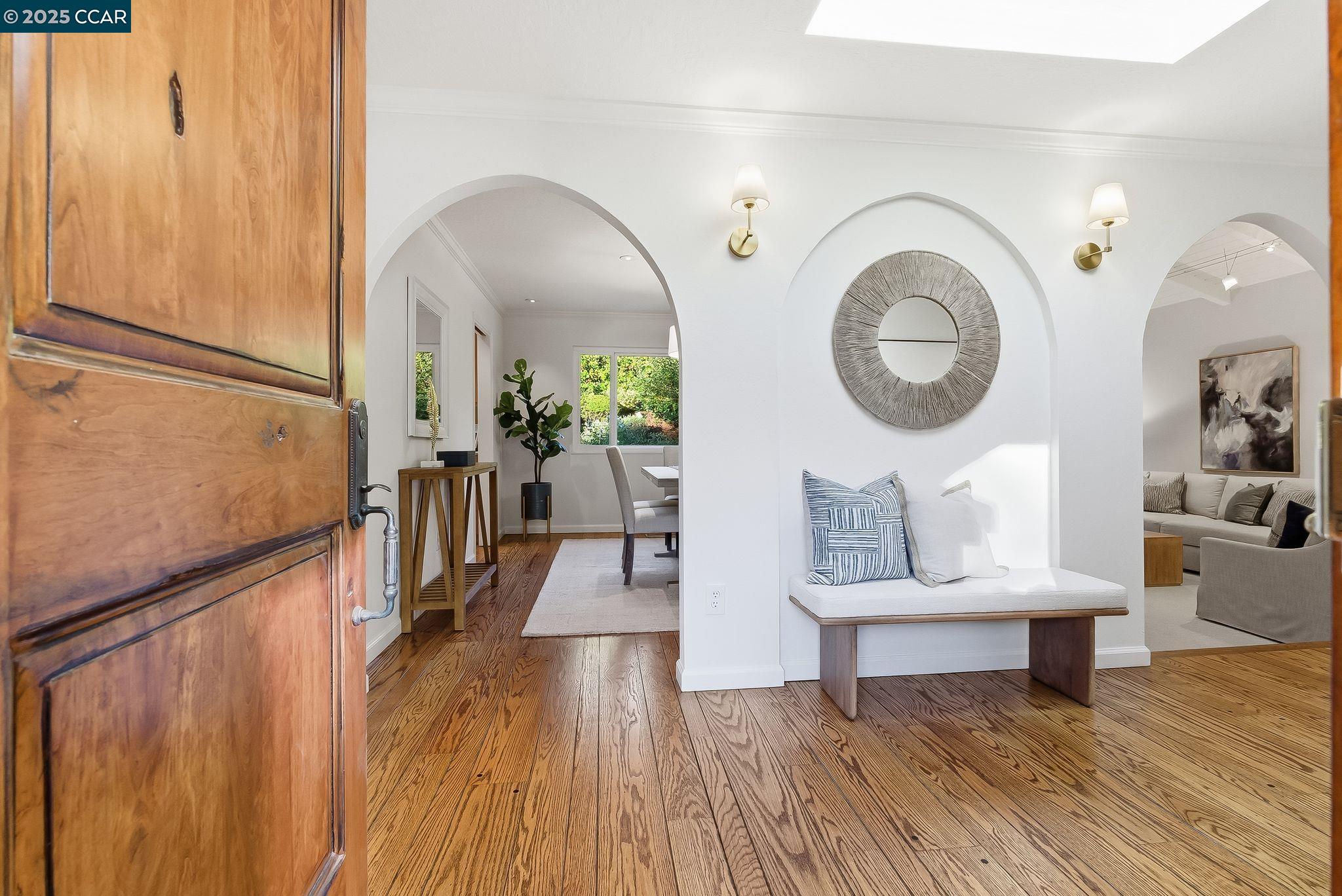 Detail Gallery Image 3 of 39 For 3954 Campolindo Dr, Moraga,  CA 94556 - 4 Beds | 2/1 Baths