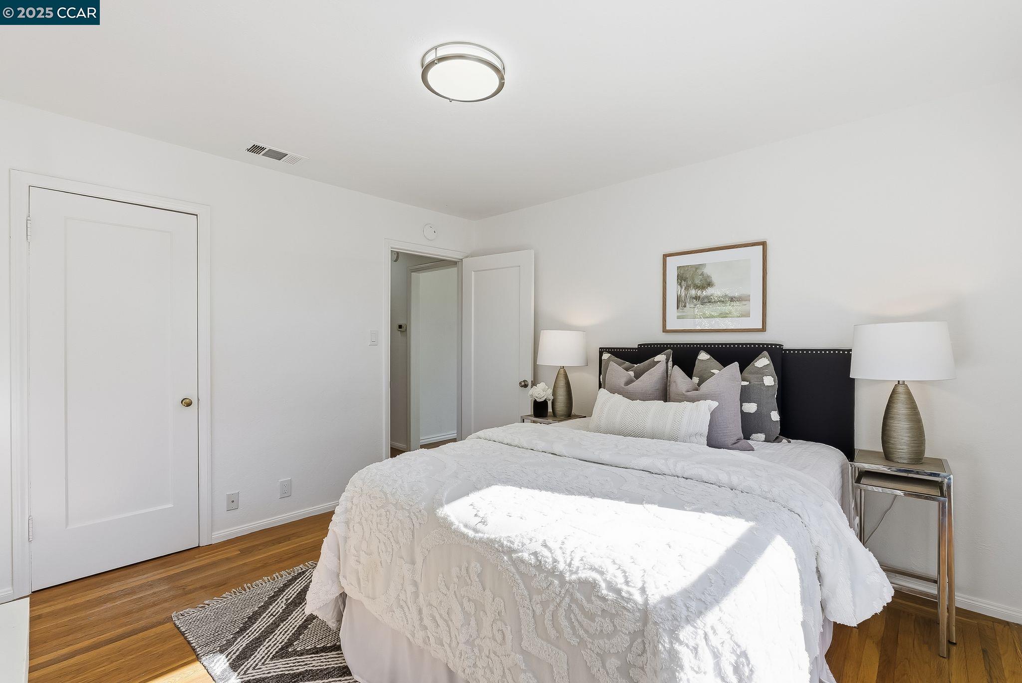 Detail Gallery Image 19 of 30 For 18 W 17th St, Antioch,  CA 94509 - 3 Beds | 2 Baths