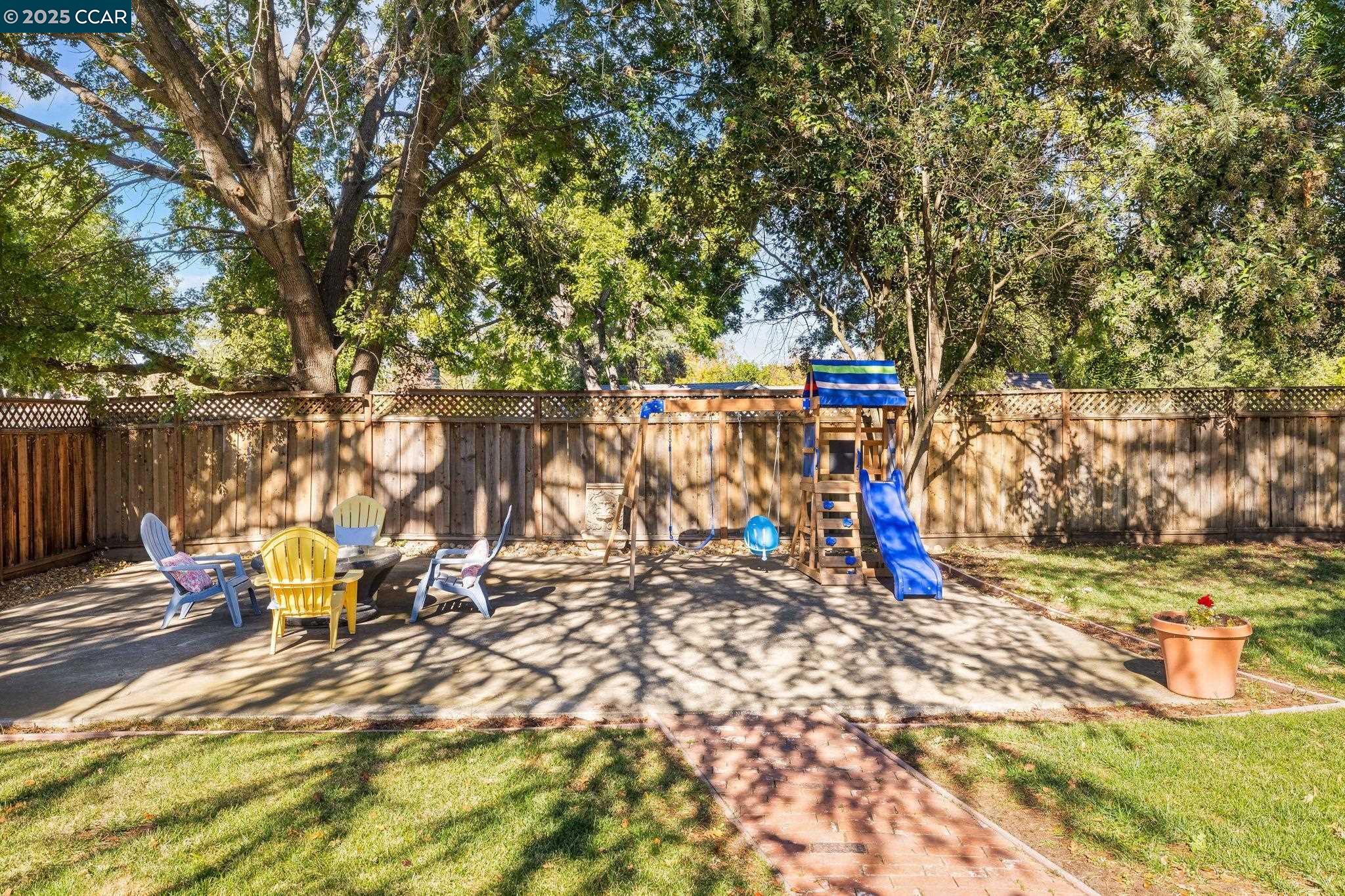 Detail Gallery Image 20 of 25 For 55 Normandy Ln, Walnut Creek,  CA 94598 - 3 Beds | 2 Baths