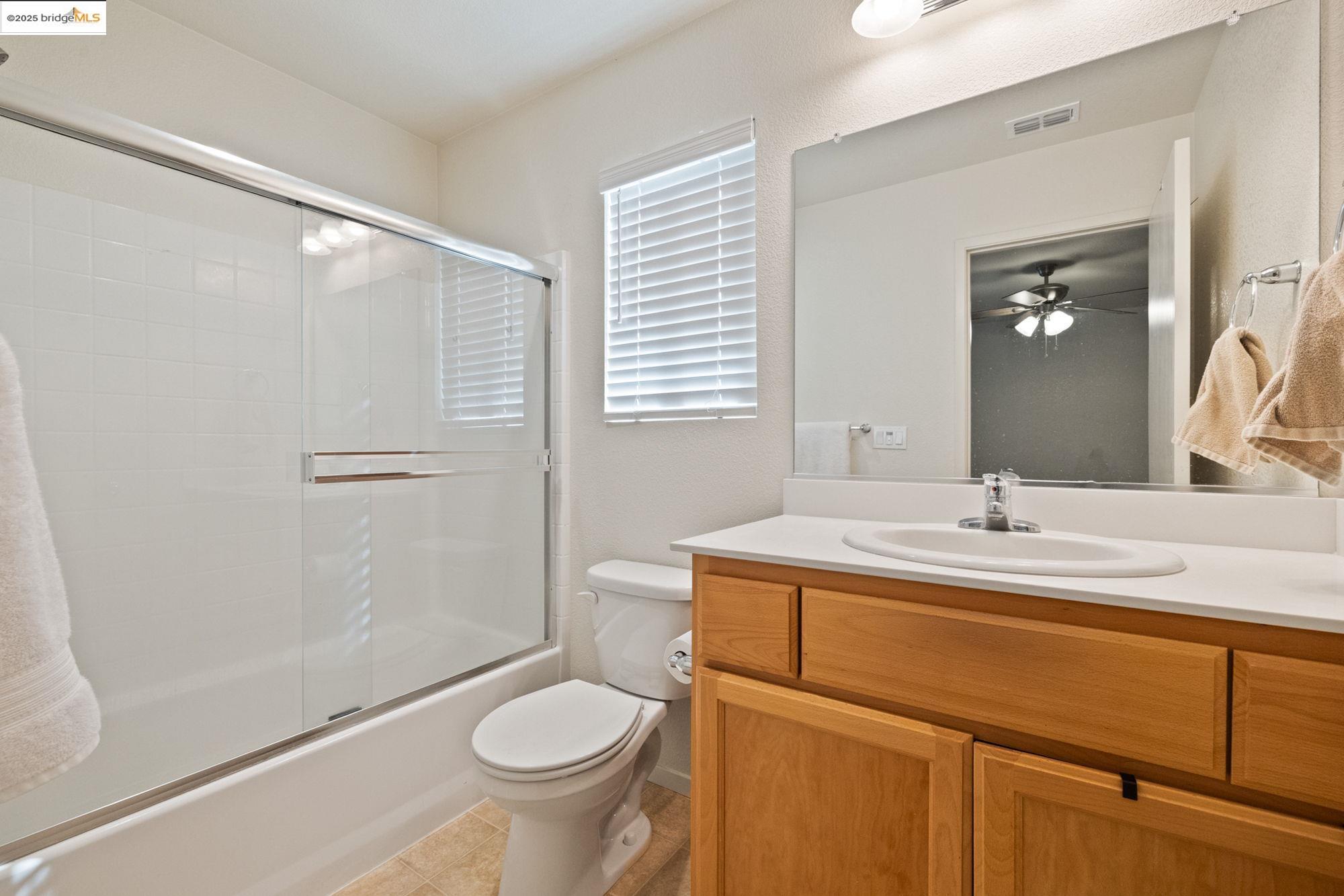 Detail Gallery Image 19 of 25 For 386 Paige Ln, Merced,  CA 95341 - 3 Beds | 2 Baths