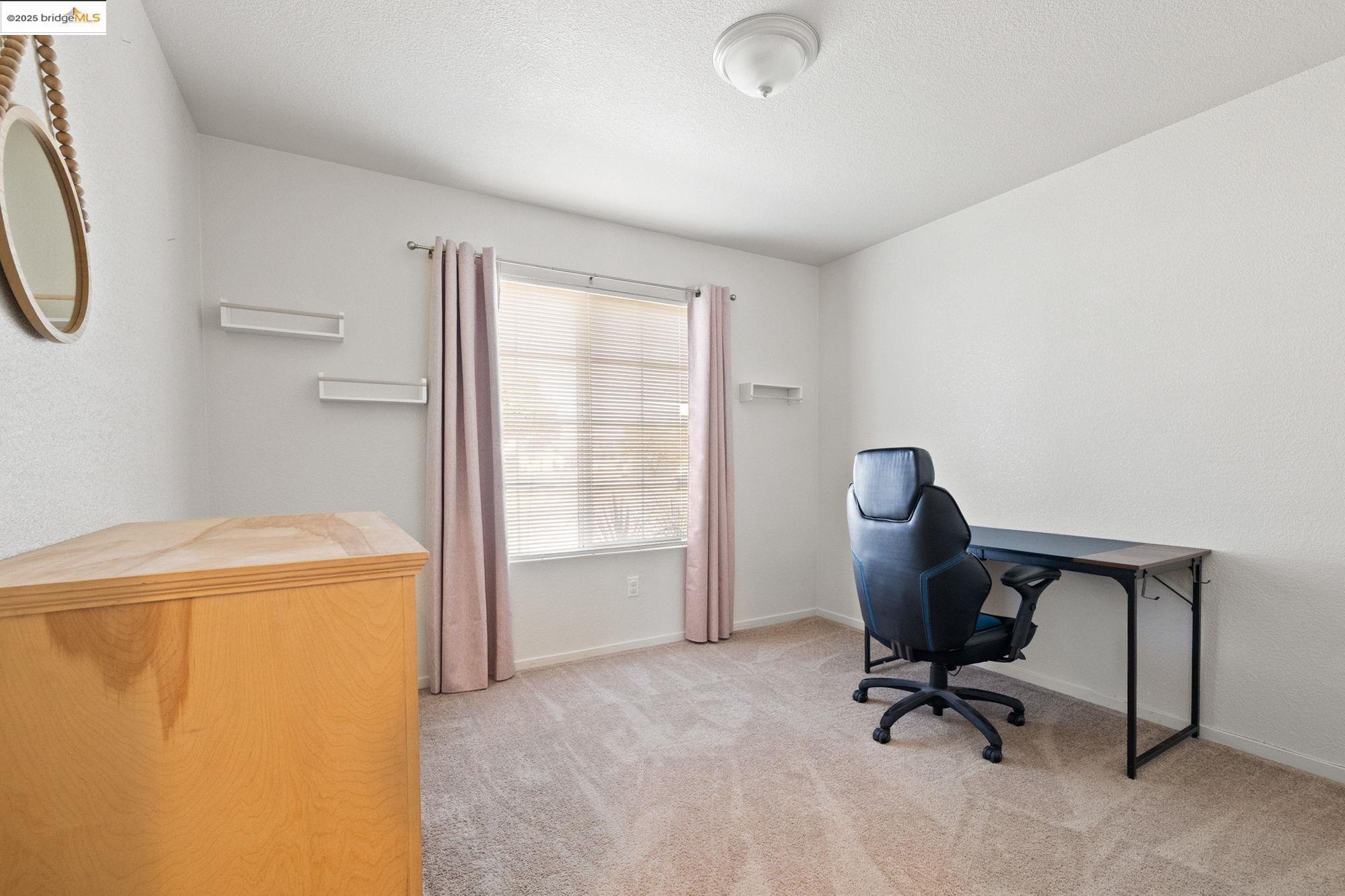 Detail Gallery Image 20 of 25 For 386 Paige Ln, Merced,  CA 95341 - 3 Beds | 2 Baths