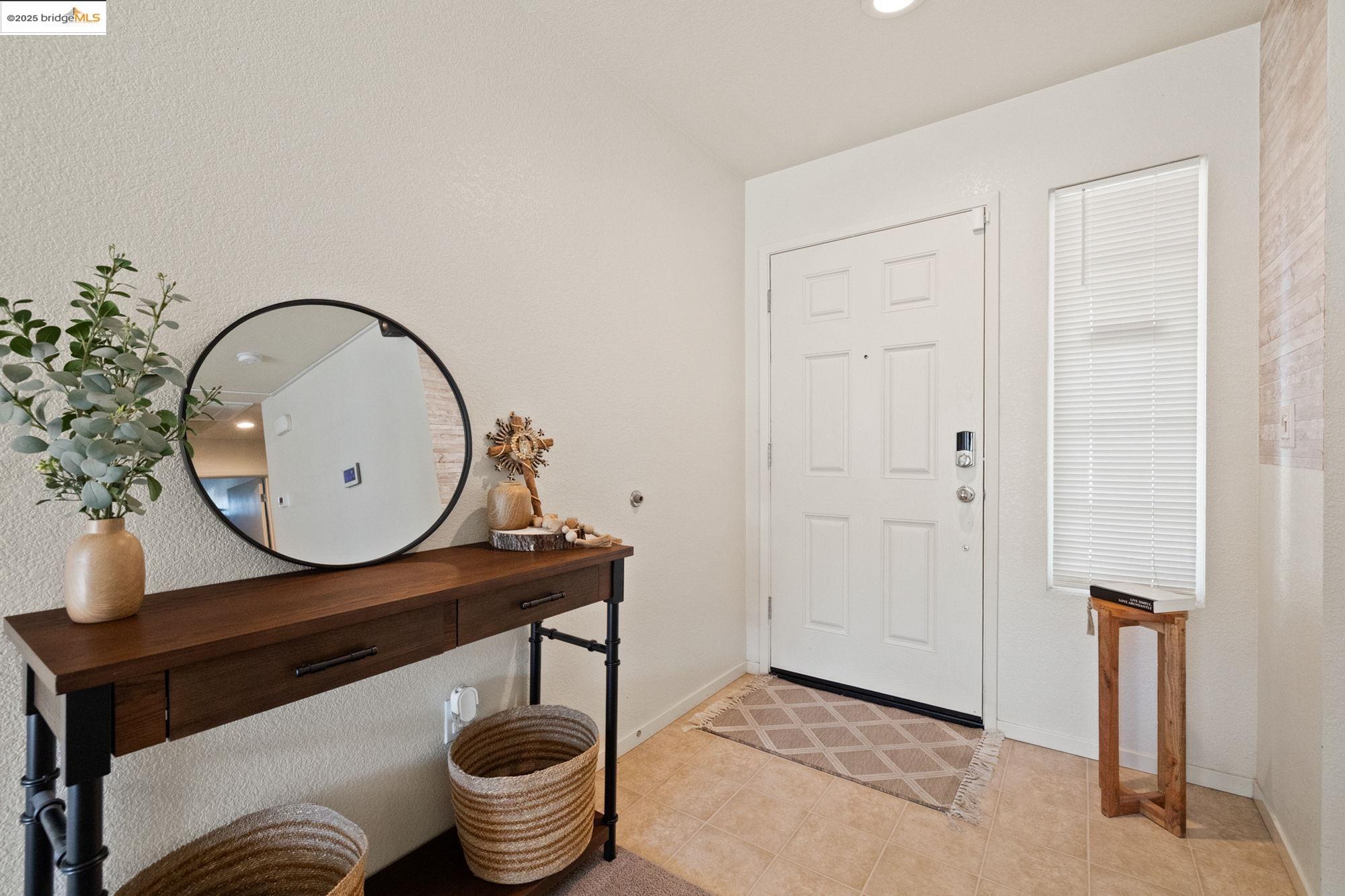 Detail Gallery Image 10 of 25 For 386 Paige Ln, Merced,  CA 95341 - 3 Beds | 2 Baths