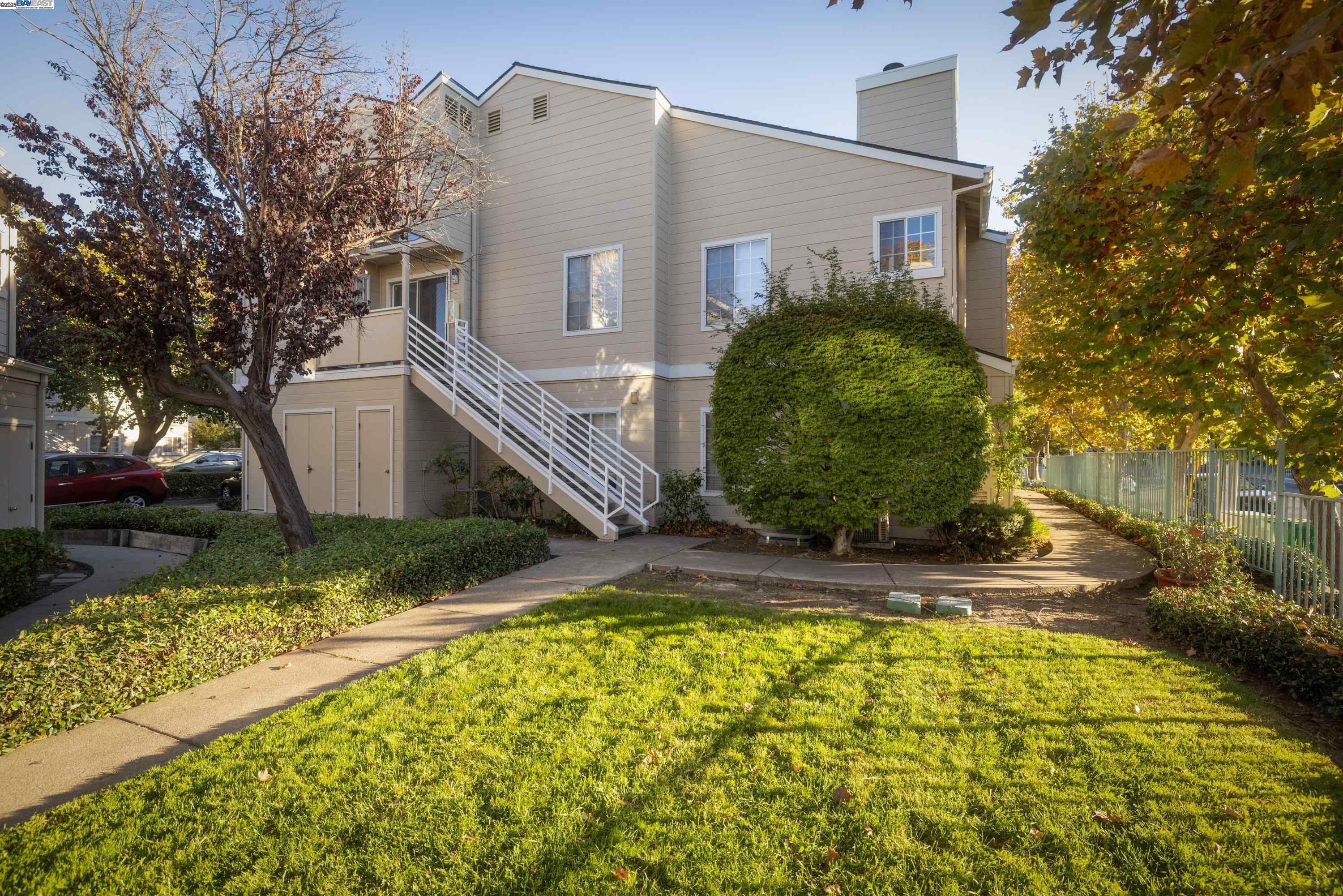 San Leandro  CA Condos For Sale