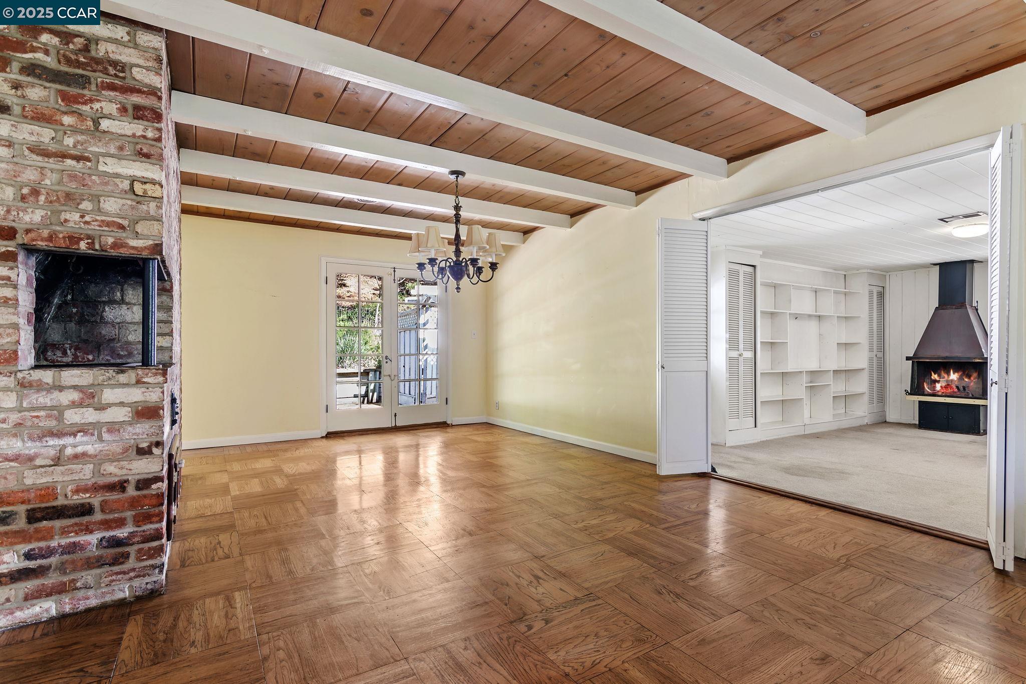 Detail Gallery Image 11 of 29 For 3 Monroe Ct, Orinda,  CA 94563 - 4 Beds | 2 Baths