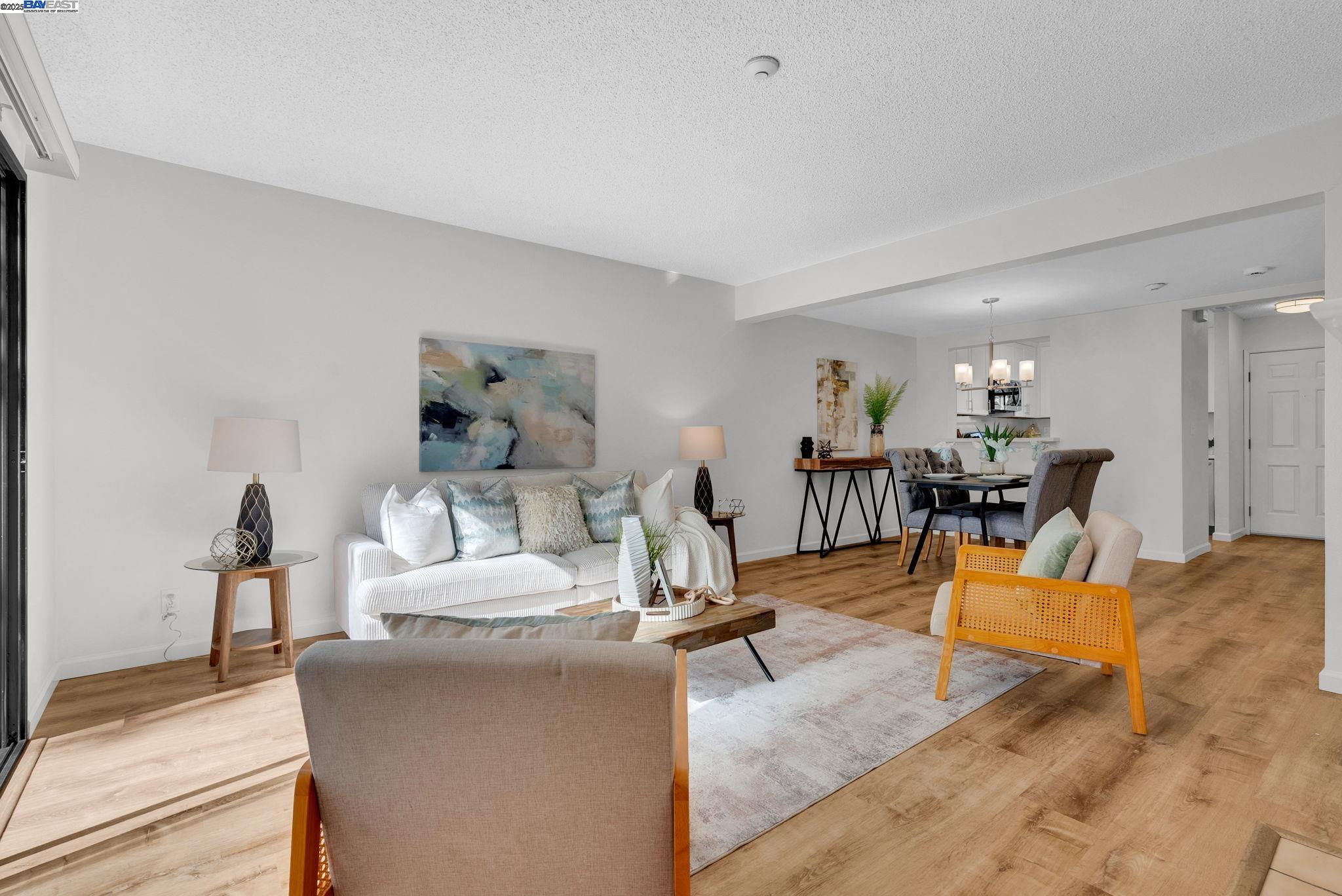 Photo #12: 41116292 Listing: Photo #12