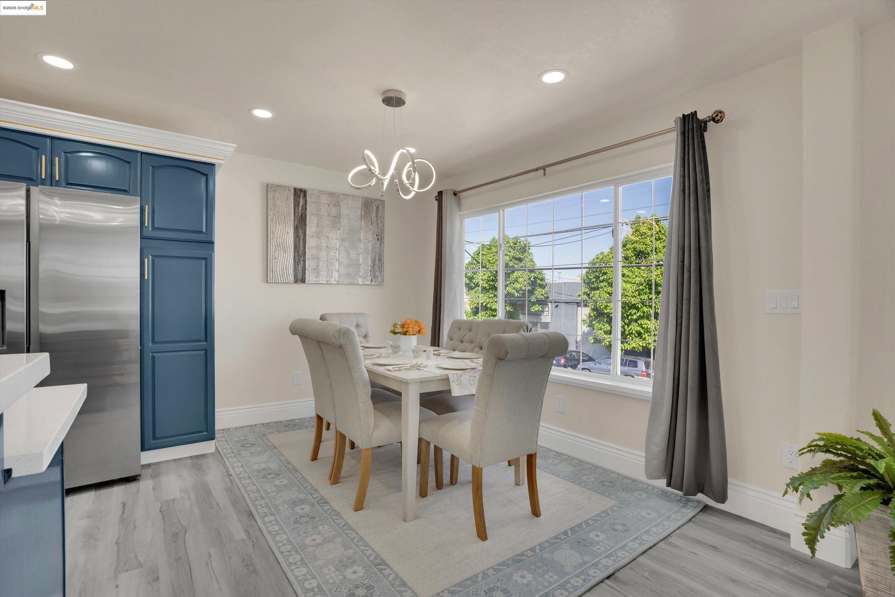 Detail Gallery Image 20 of 43 For 1247 Fitzgerald Ave, San Francisco,  CA 94124 - 4 Beds | 2 Baths