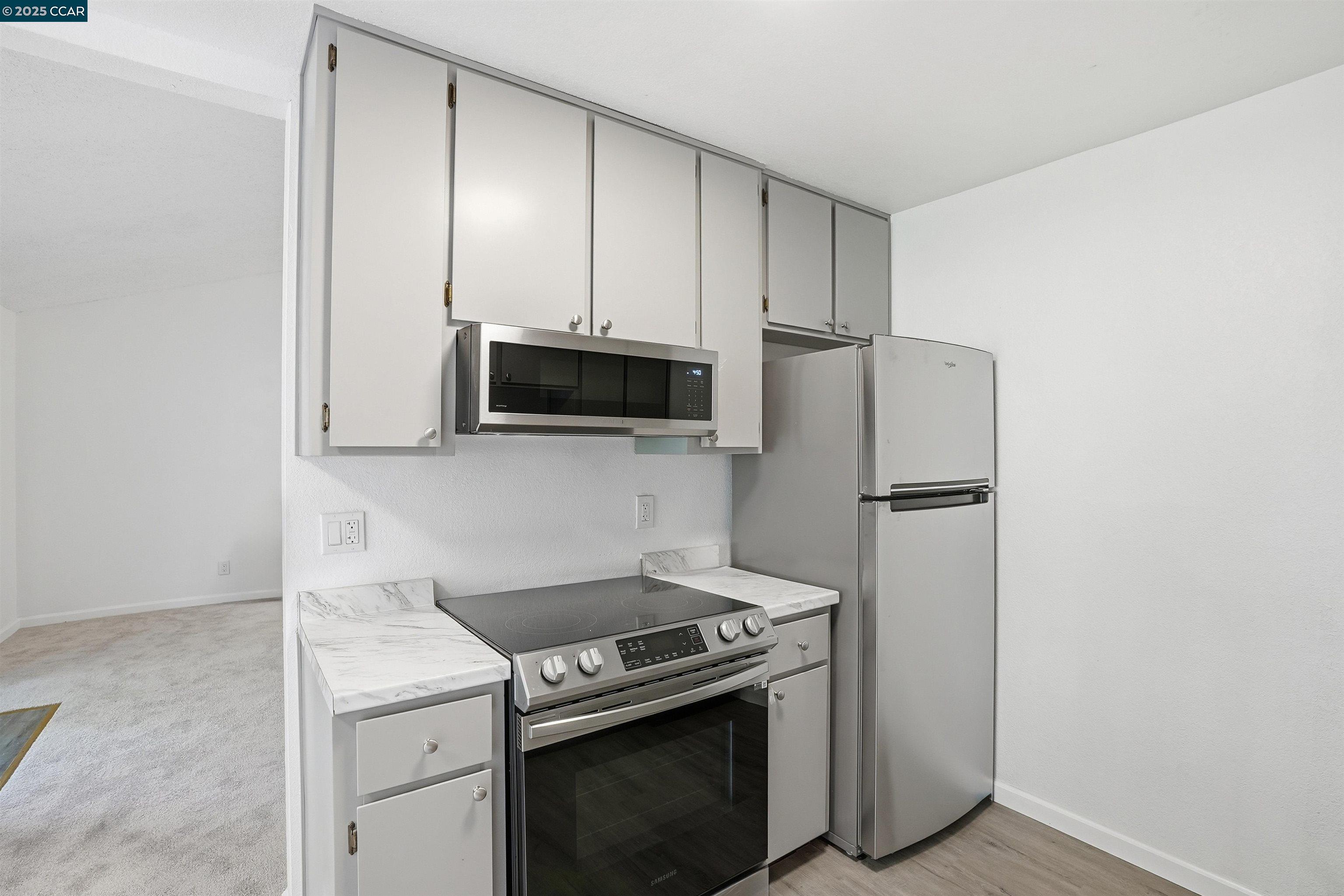 Detail Gallery Image 13 of 22 For 2725 Harvest Ln, Antioch,  CA 94531 - 2 Beds | 1 Baths