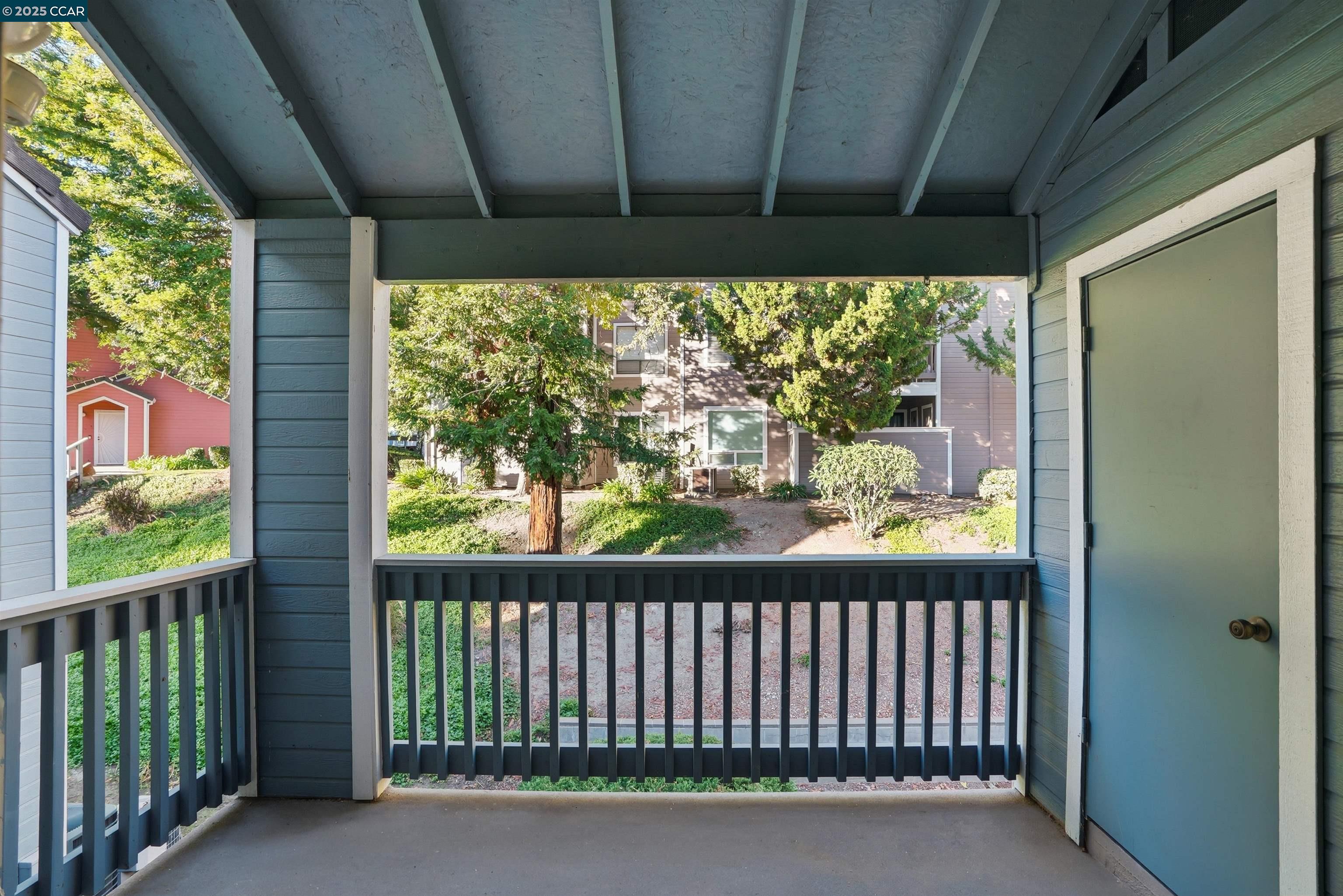 Detail Gallery Image 7 of 22 For 2725 Harvest Ln, Antioch,  CA 94531 - 2 Beds | 1 Baths