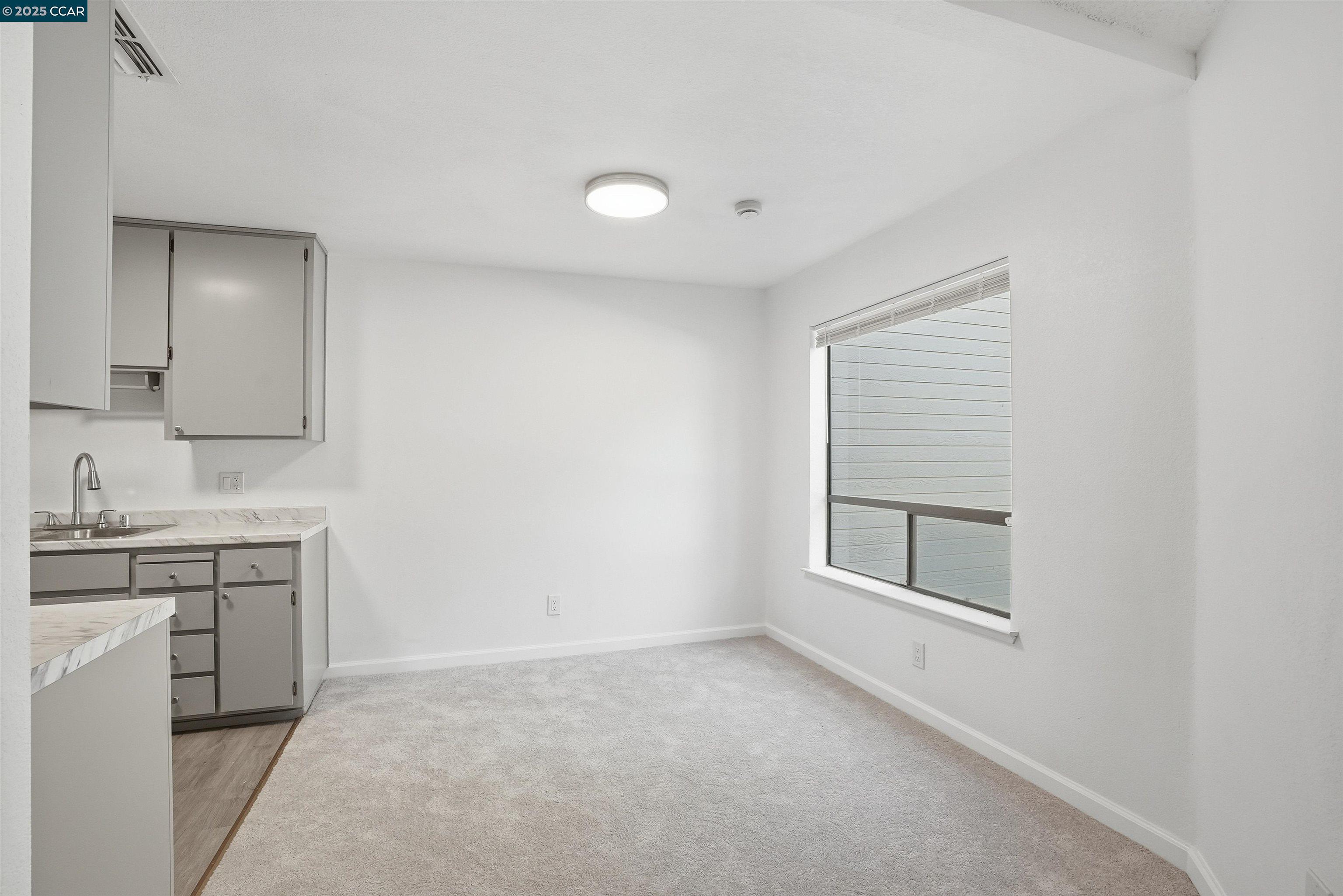 Detail Gallery Image 10 of 22 For 2725 Harvest Ln, Antioch,  CA 94531 - 2 Beds | 1 Baths