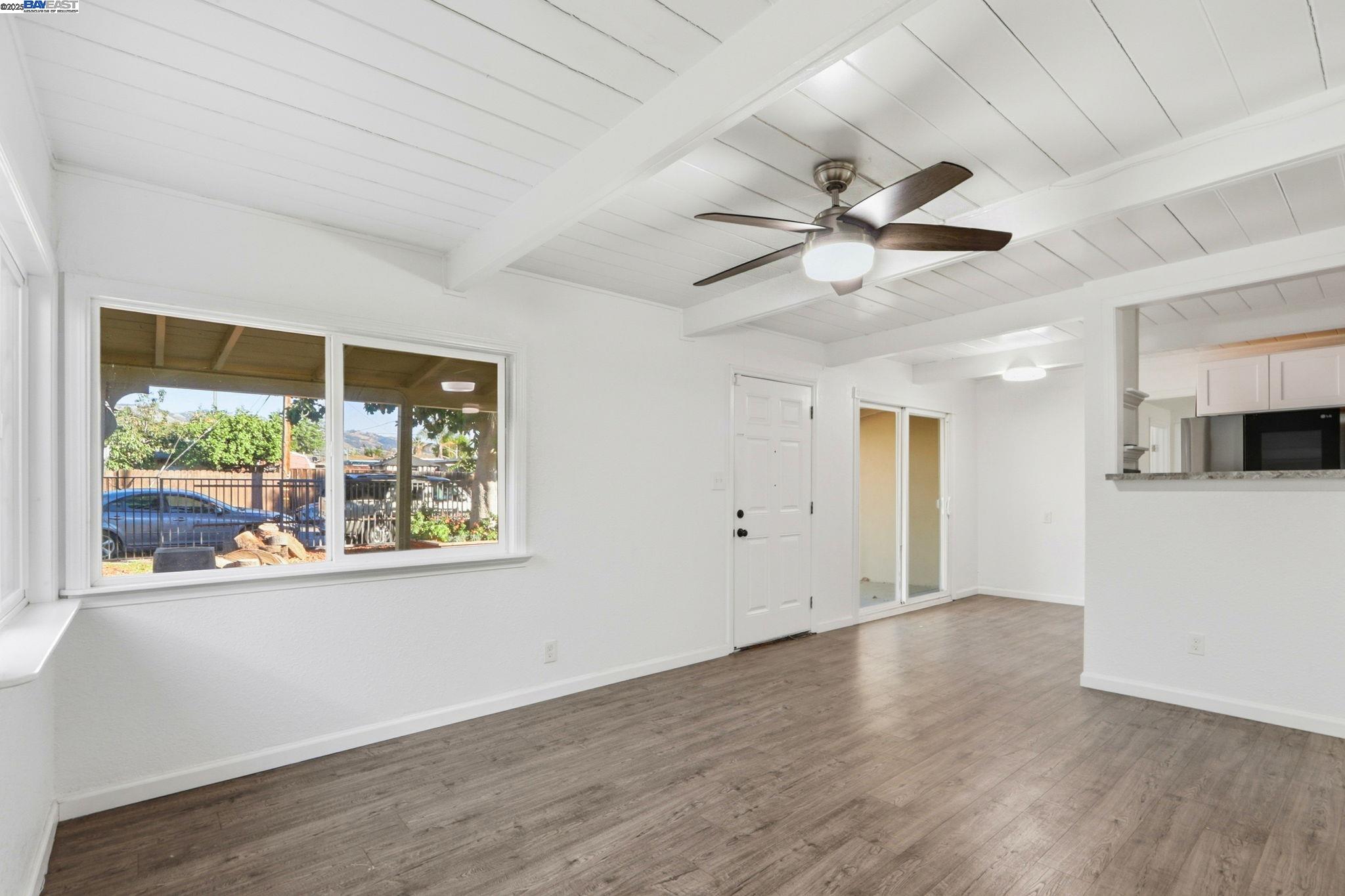 Detail Gallery Image 5 of 30 For 10311 Ryan Street, San Jose,  CA 95127 - 4 Beds | 3 Baths