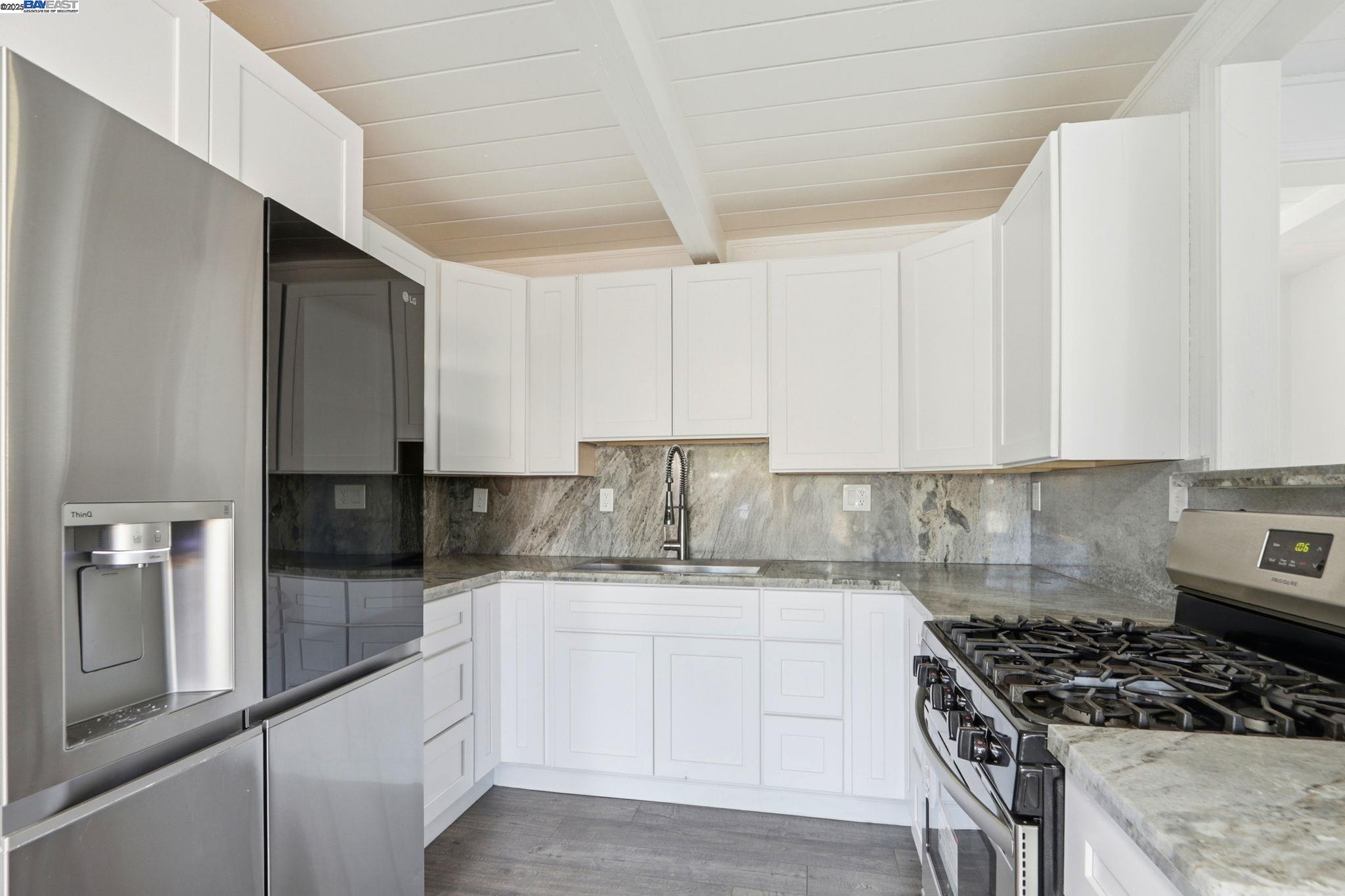 Detail Gallery Image 10 of 30 For 10311 Ryan Street, San Jose,  CA 95127 - 4 Beds | 3 Baths