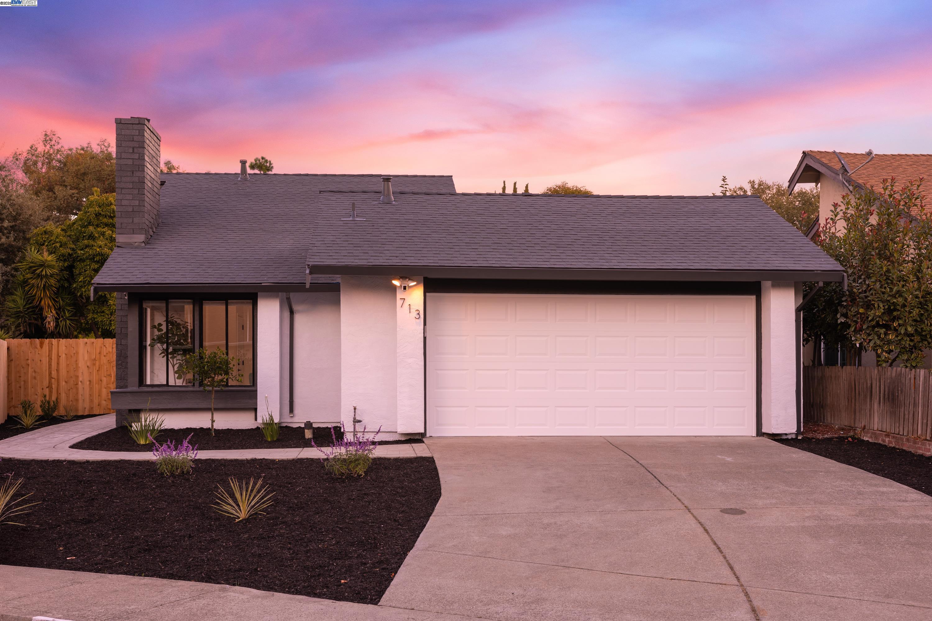 Front Image Thumbnail for BE41116309