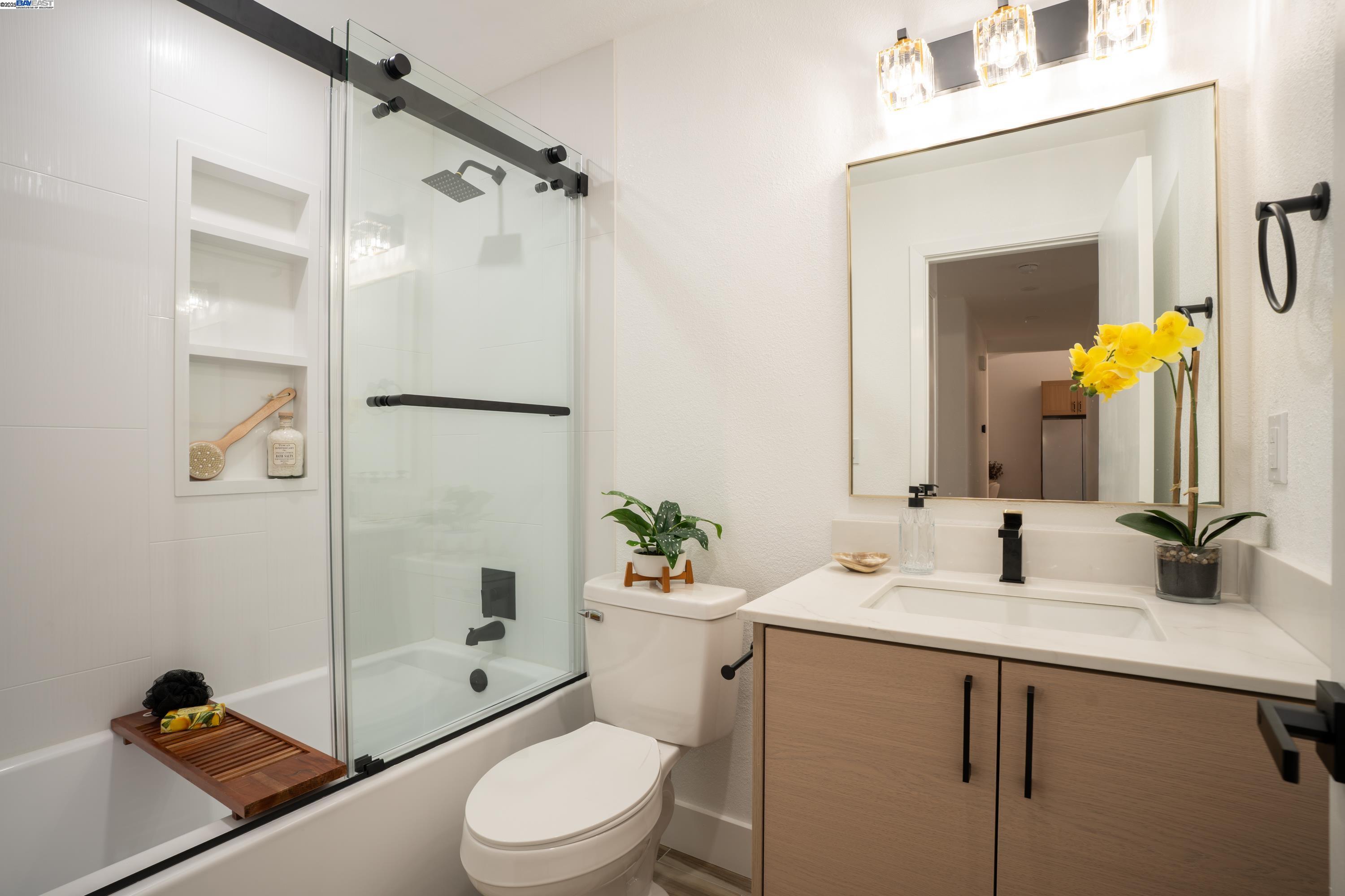 Detail Gallery Image 35 of 36 For 713 Sandy Brook Ct, Rodeo,  CA 94572 - 3 Beds | 2 Baths