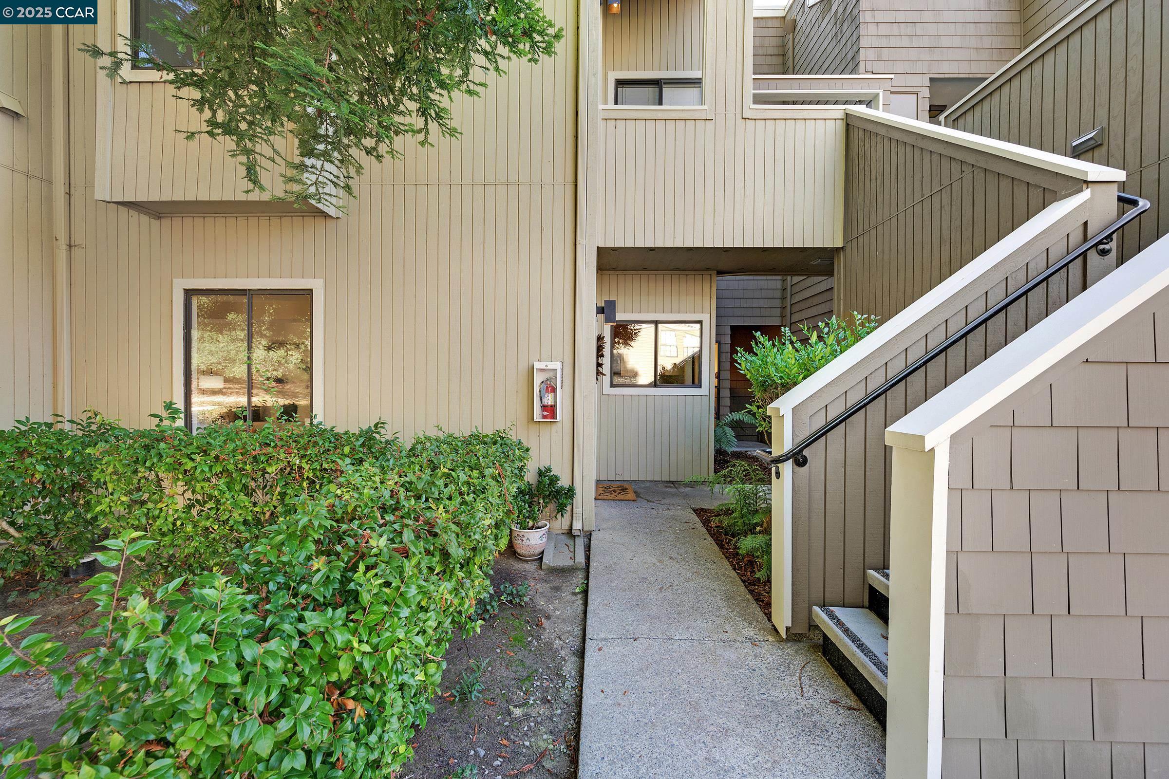 Detail Gallery Image 33 of 42 For 246 Copper Ridge, San Ramon,  CA 94582 - 2 Beds | 2 Baths