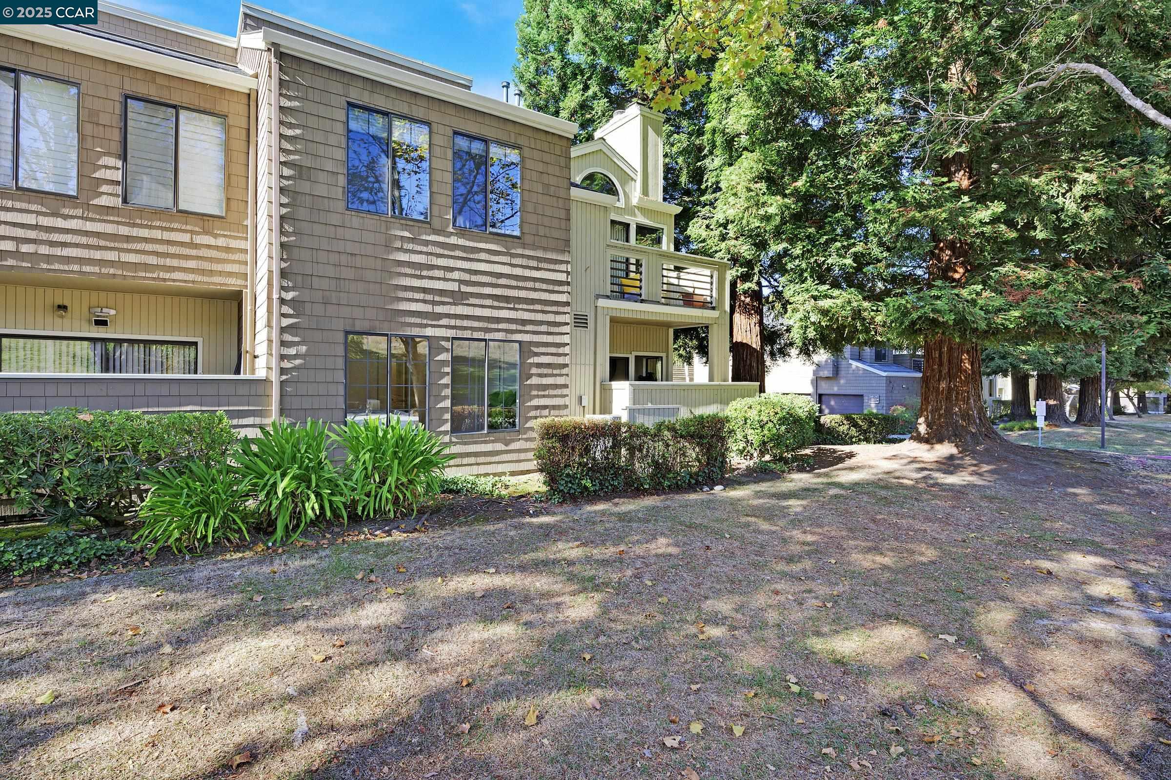 Detail Gallery Image 36 of 42 For 246 Copper Ridge, San Ramon,  CA 94582 - 2 Beds | 2 Baths