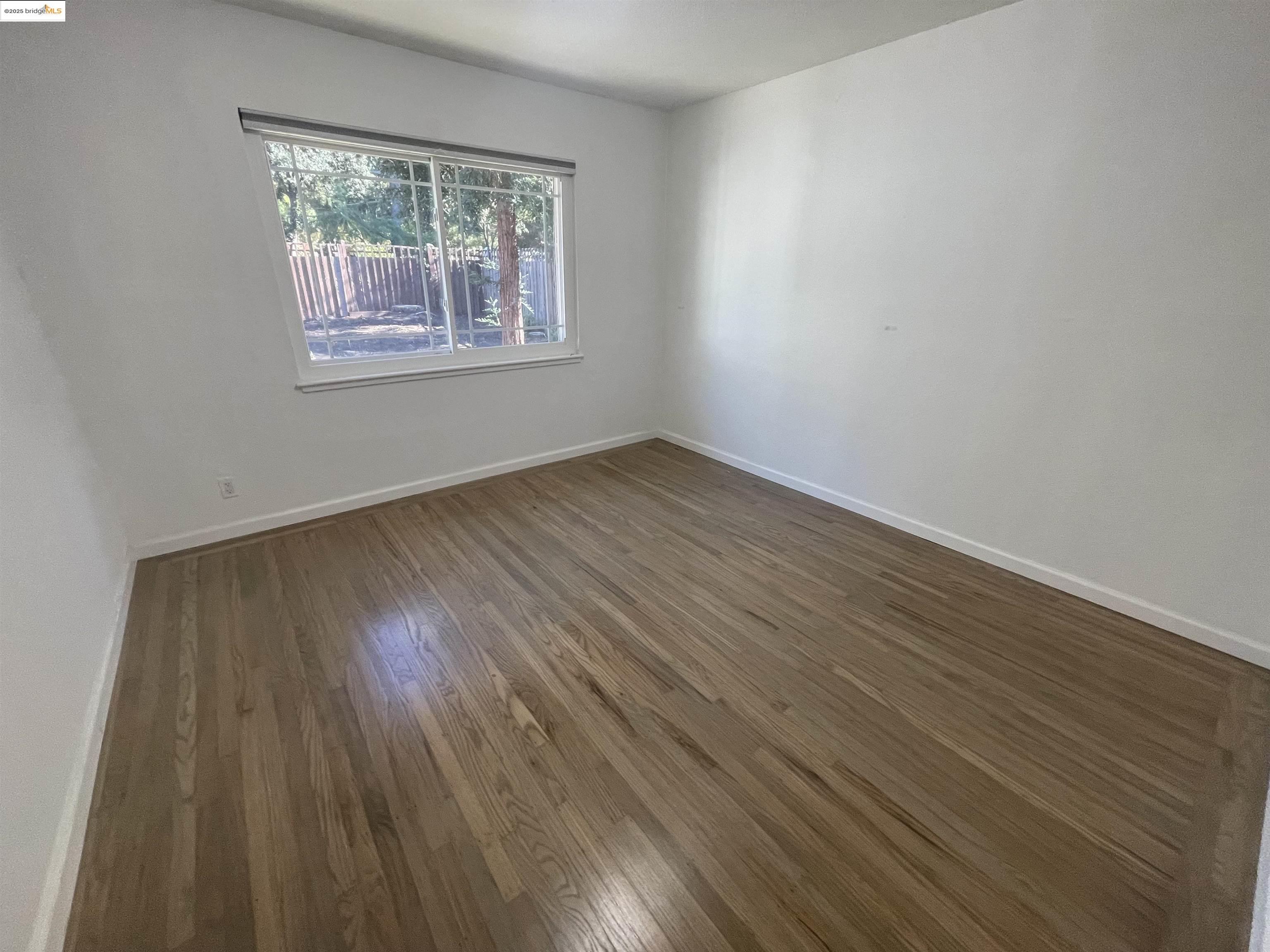 Detail Gallery Image 17 of 28 For 1248 Hale Dr, Concord,  CA 94518 - 3 Beds | 2 Baths