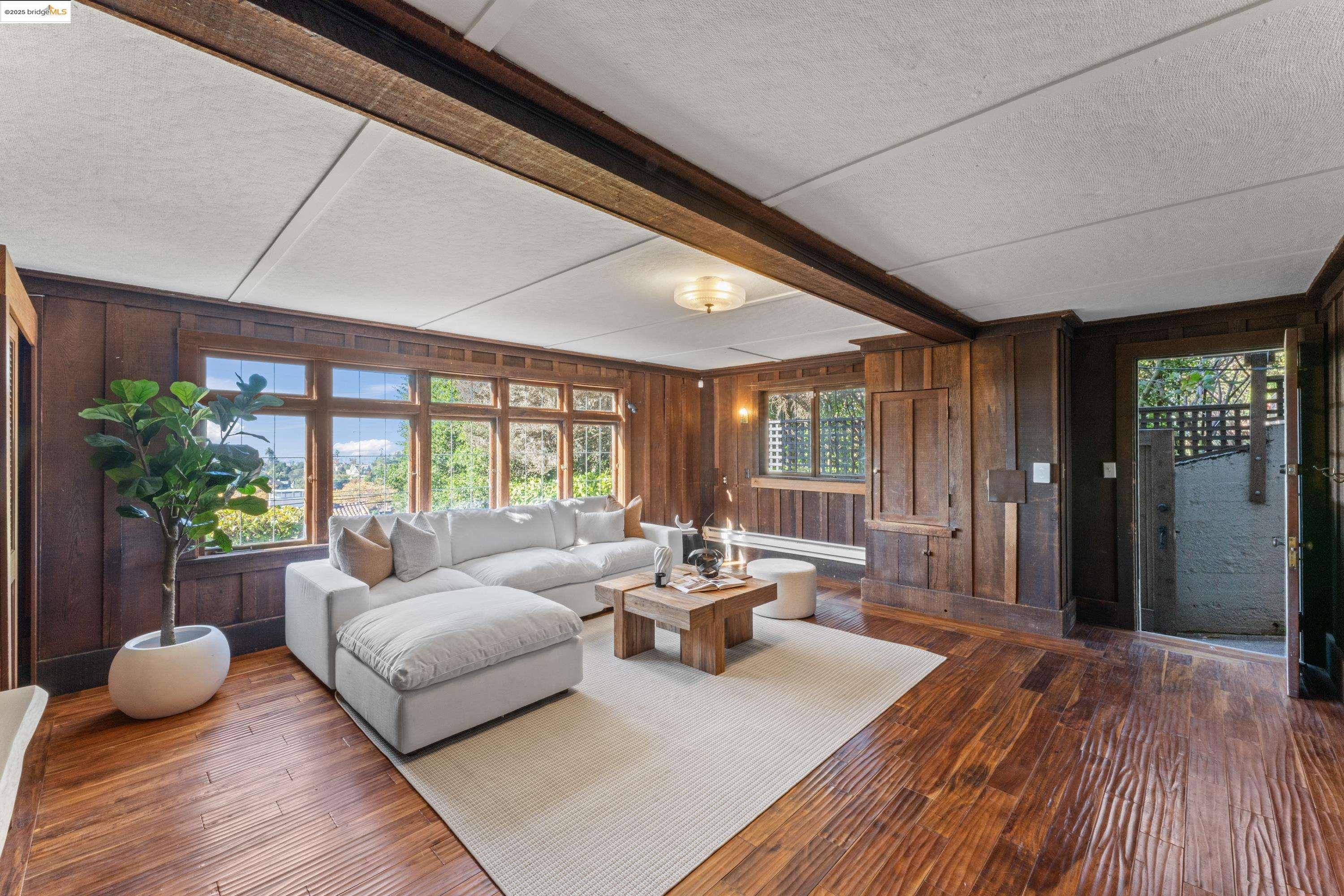 Detail Gallery Image 18 of 58 For 44 Oak Ridge Rd, Berkeley,  CA 94705 - 3 Beds | 3 Baths