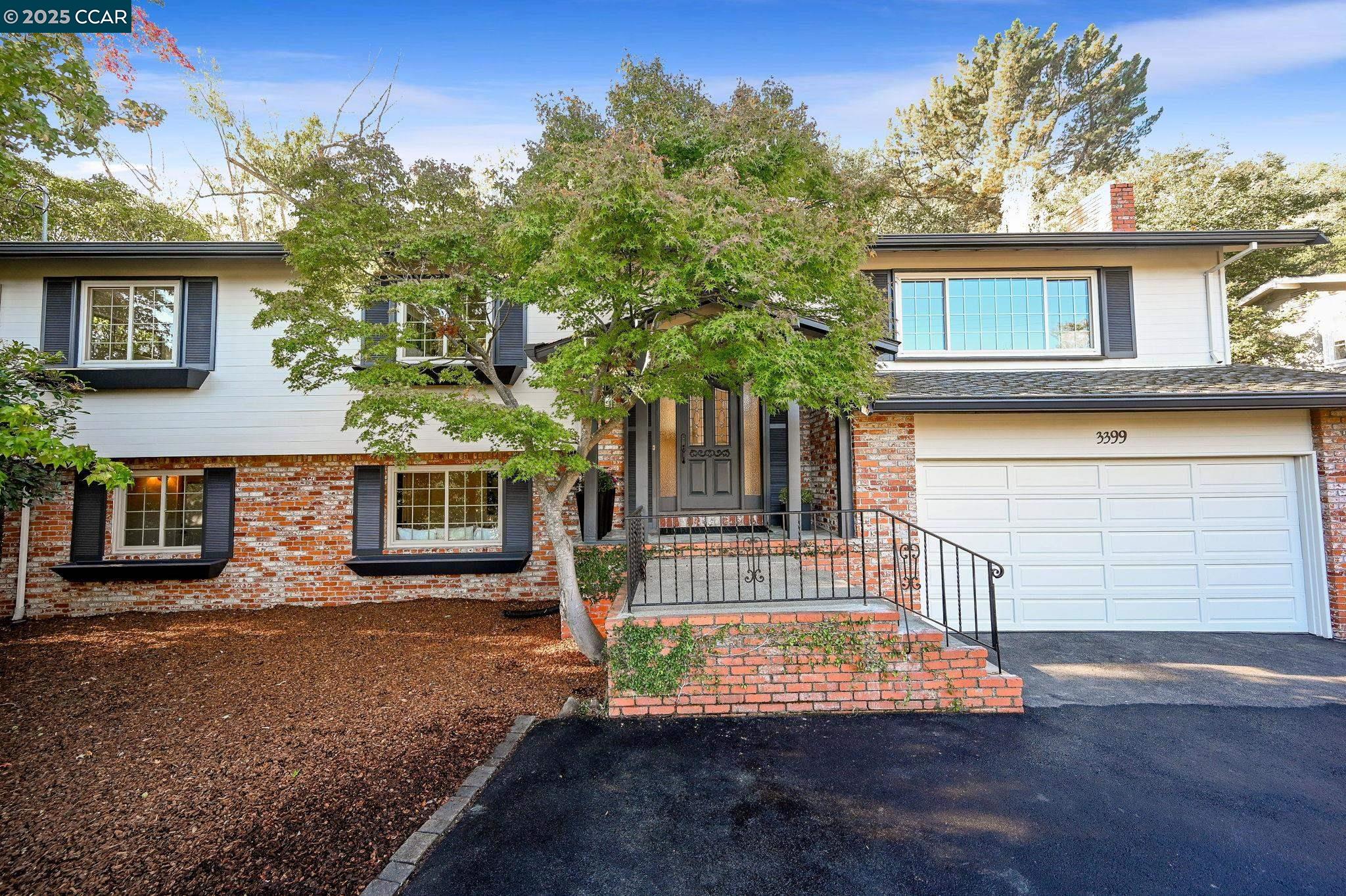 Detail Gallery Image 4 of 60 For 3399 Goyak, Lafayette,  CA 94549 - 4 Beds | 3 Baths