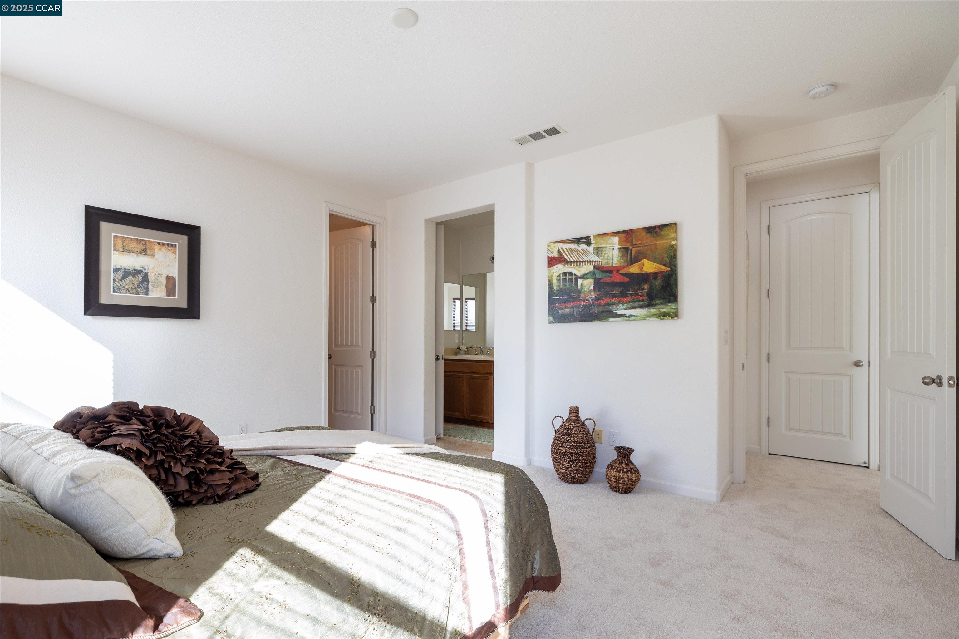 Detail Gallery Image 14 of 35 For 466 Twilight, Vacaville,  CA 95688 - 3 Beds | 2 Baths