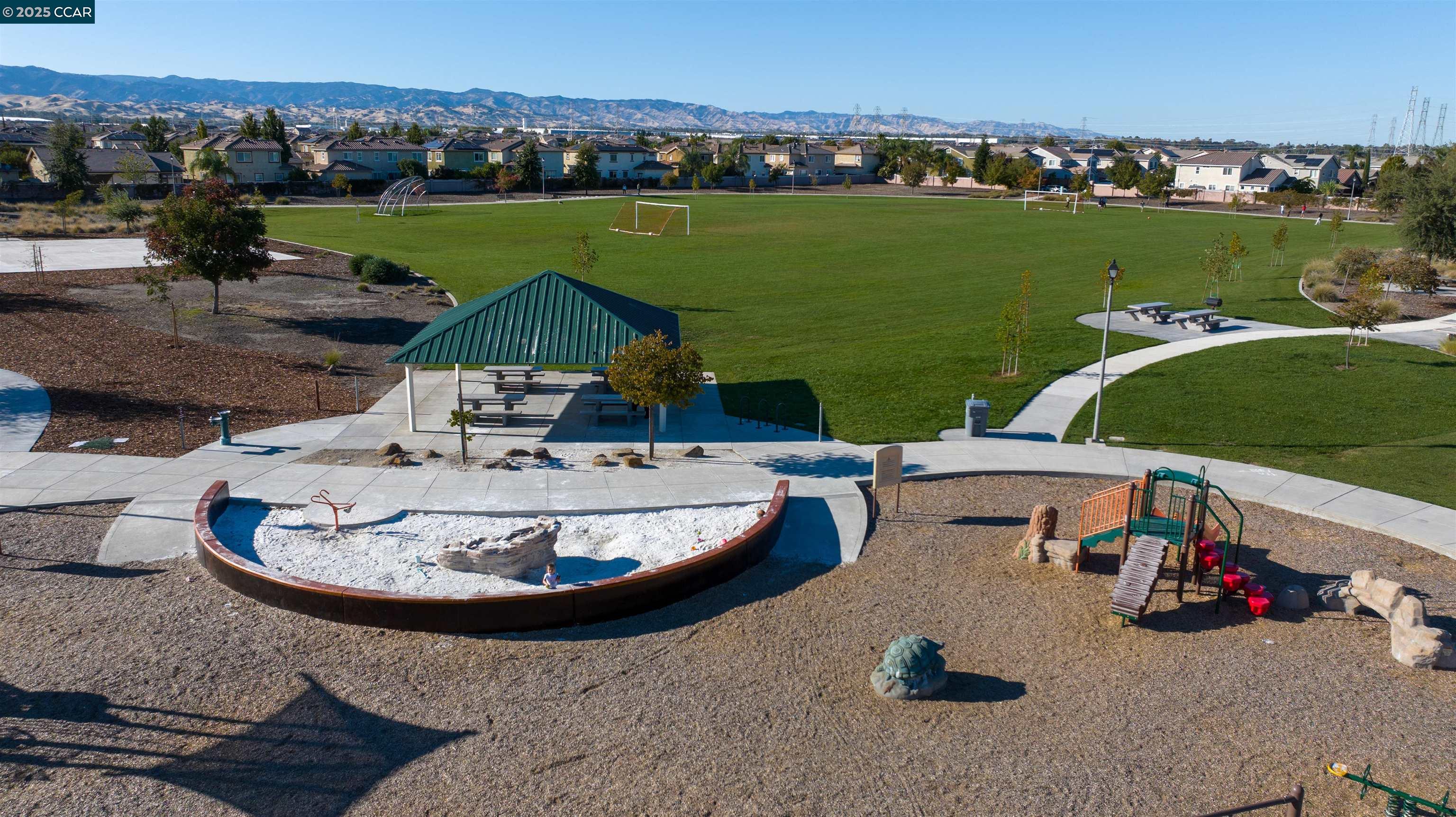 Detail Gallery Image 34 of 35 For 466 Twilight, Vacaville,  CA 95688 - 3 Beds | 2 Baths