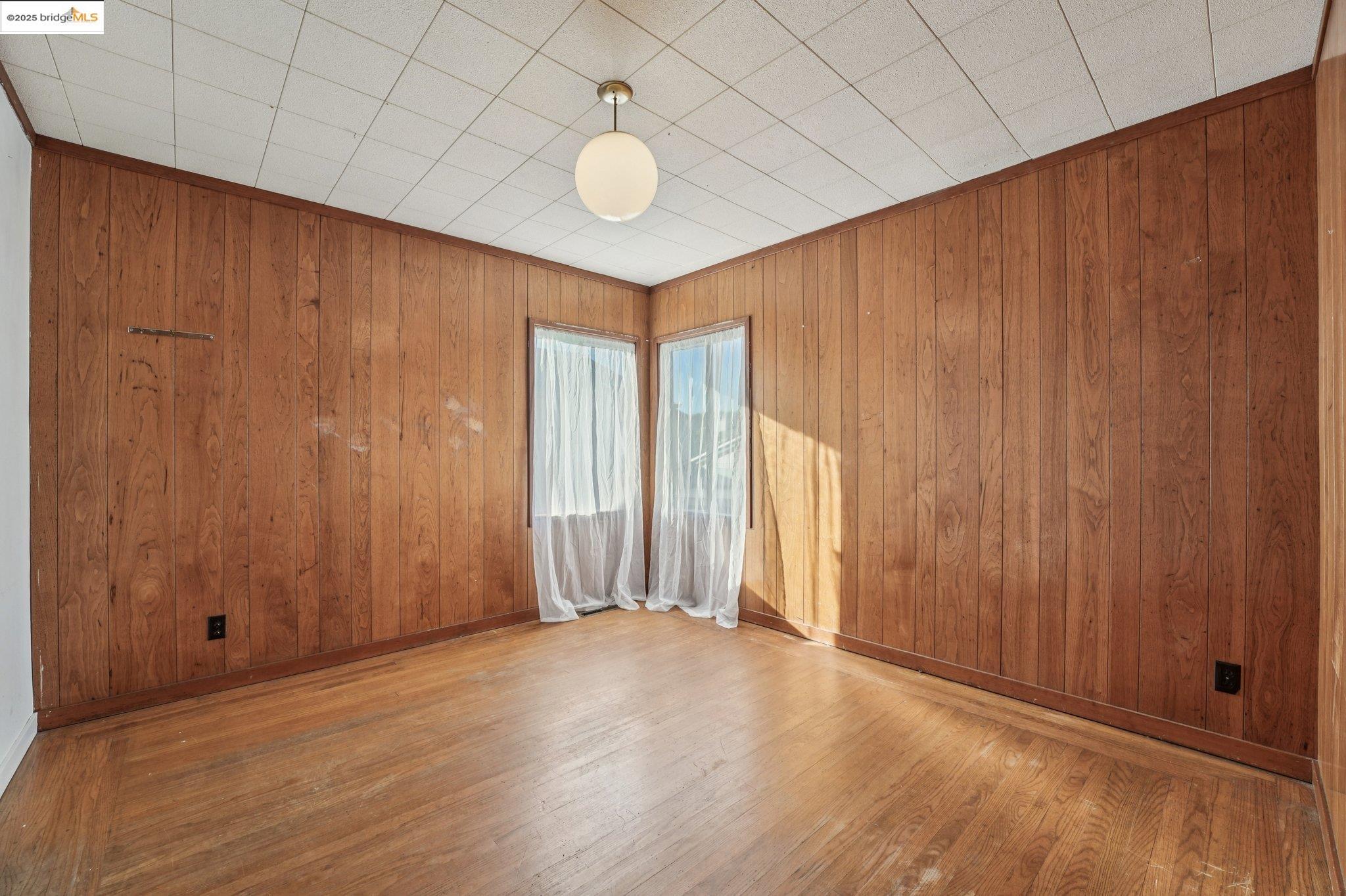 Detail Gallery Image 25 of 58 For 617 Albemarle St, El Cerrito,  CA 94530 - 3 Beds | 2/1 Baths