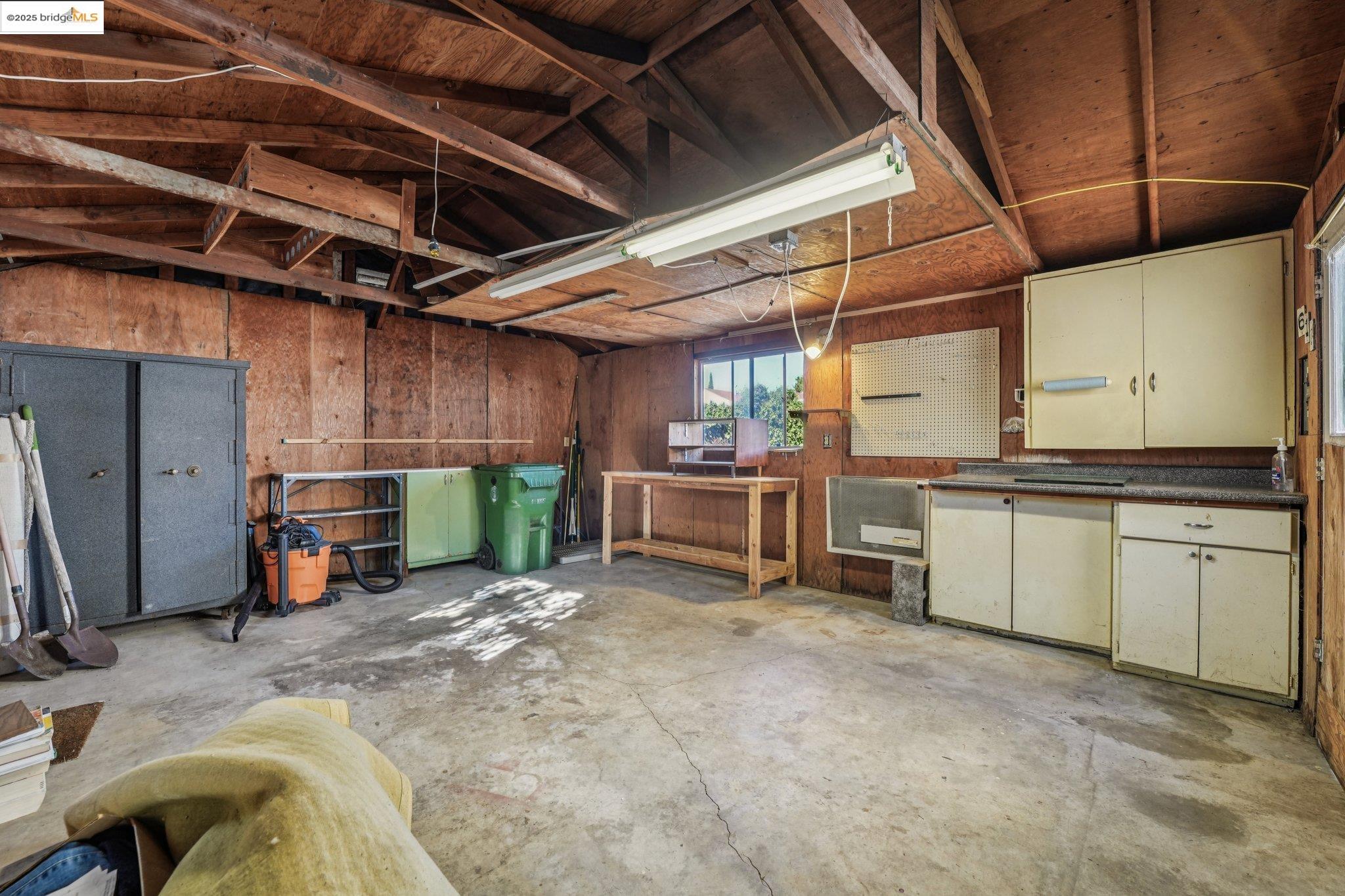 Detail Gallery Image 53 of 58 For 617 Albemarle St, El Cerrito,  CA 94530 - 3 Beds | 2/1 Baths