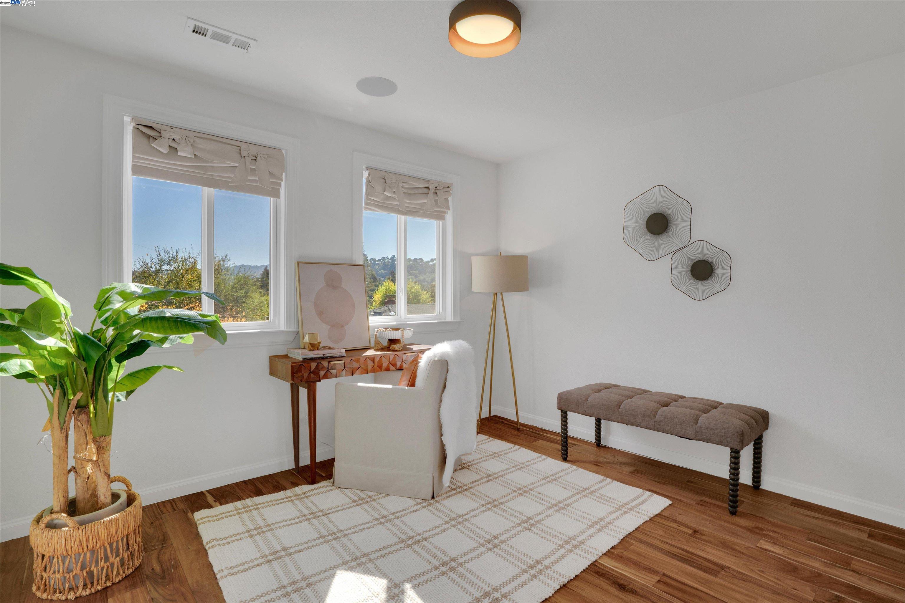 Detail Gallery Image 12 of 36 For 3 Dale Ct, Lafayette,  CA 94595 - 4 Beds | 2/1 Baths