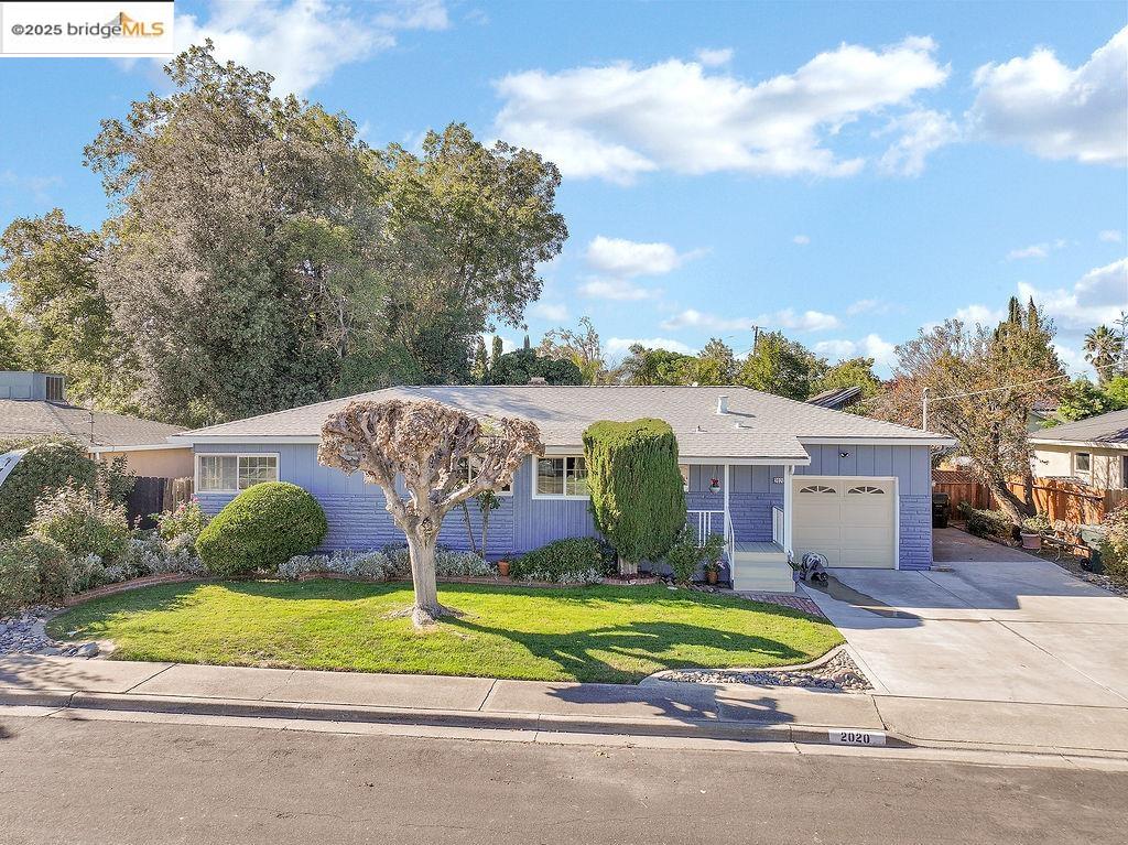 Front Image Thumbnail for EB41116326