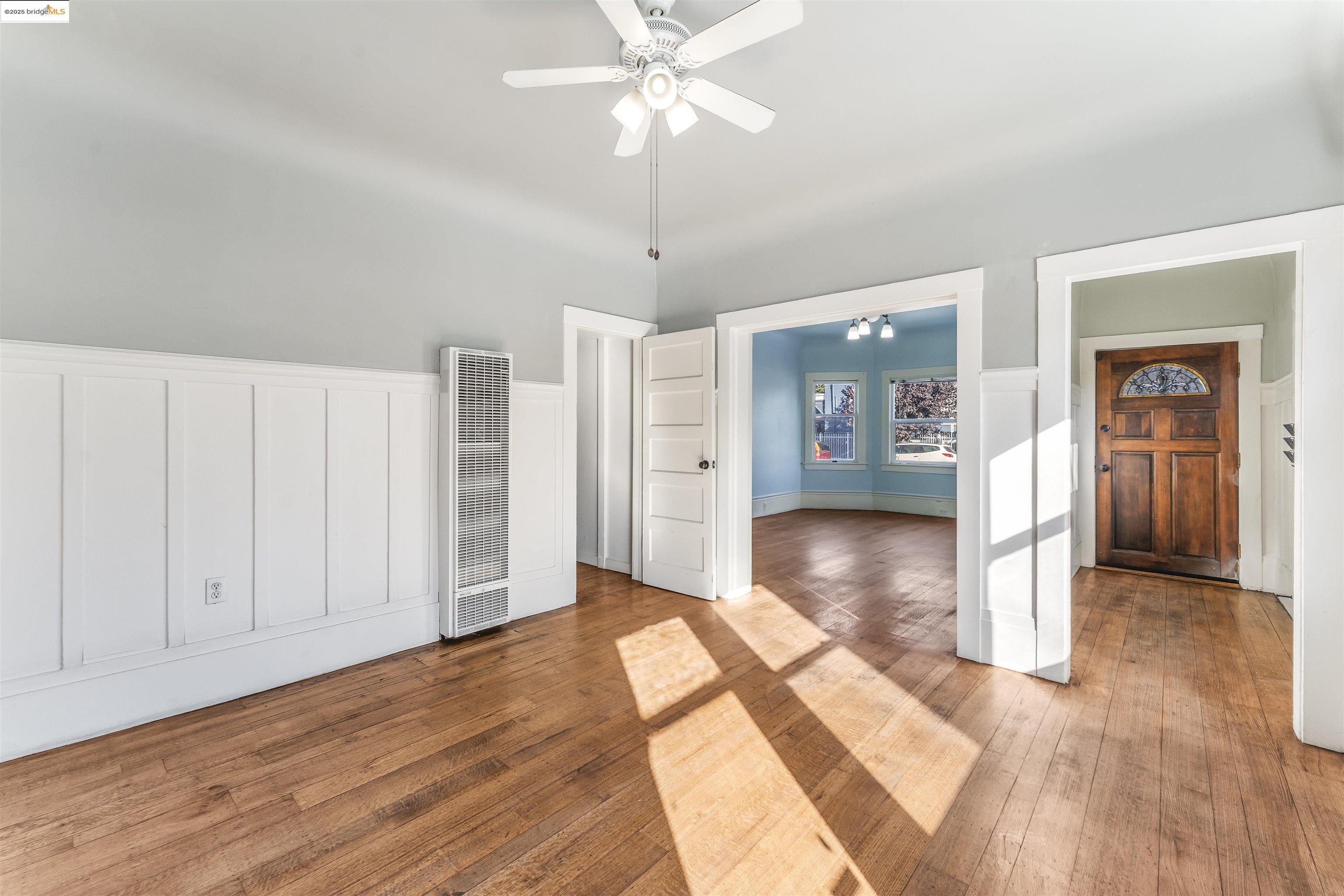 Detail Gallery Image 16 of 25 For 2901-2903 West St, Oakland,  CA 94608 - – Beds | – Baths