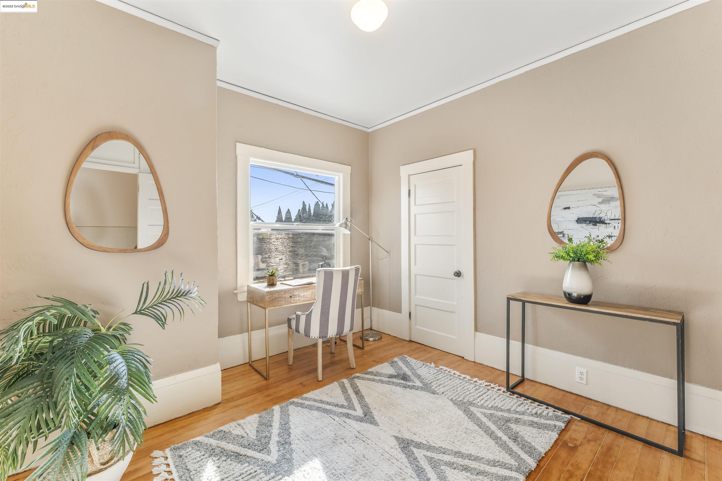 Detail Gallery Image 8 of 25 For 2901-2903 West St, Oakland,  CA 94608 - – Beds | – Baths