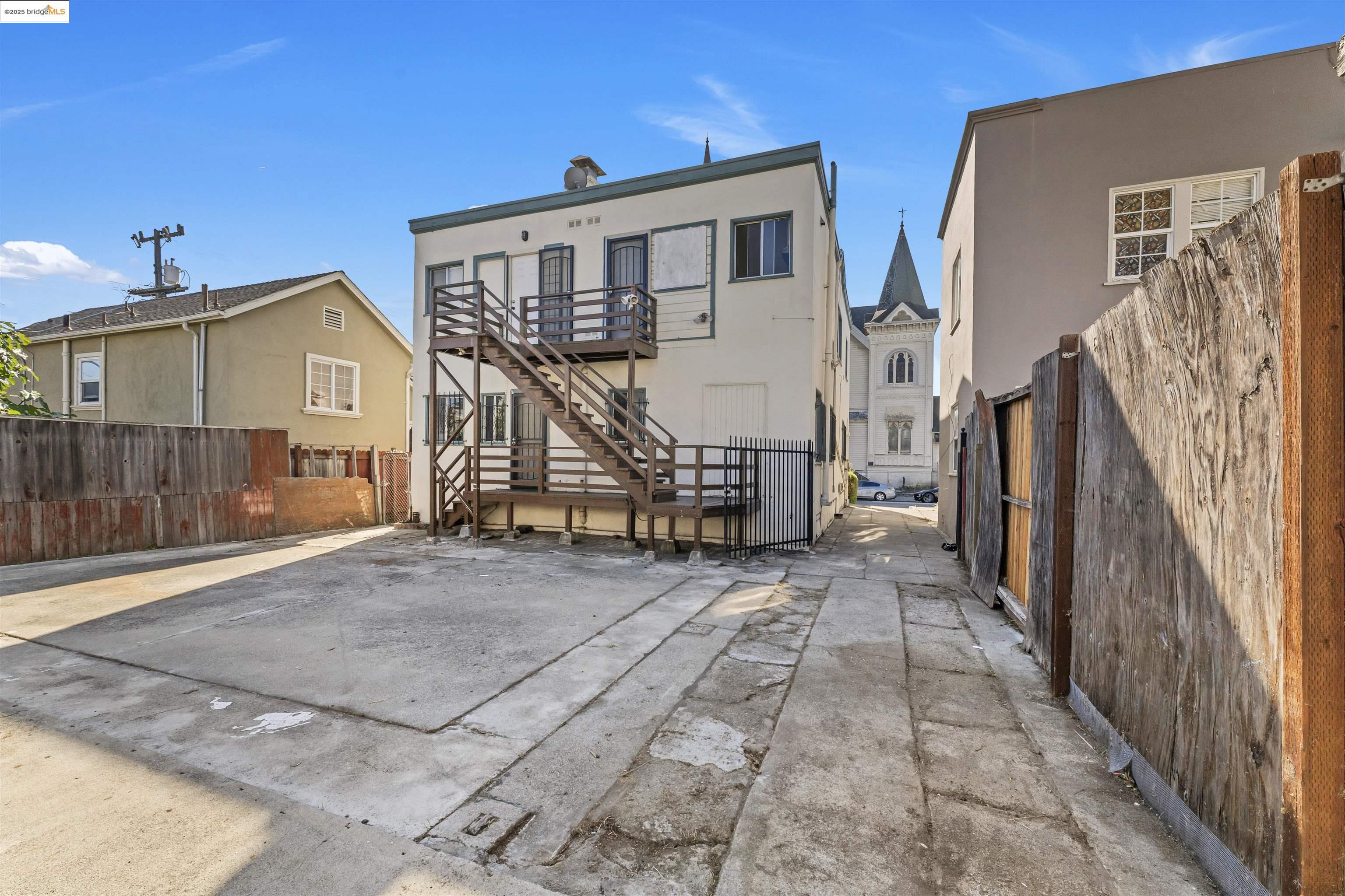 Detail Gallery Image 26 of 26 For 1148 E 15th St, Oakland,  CA 94606 - – Beds | – Baths