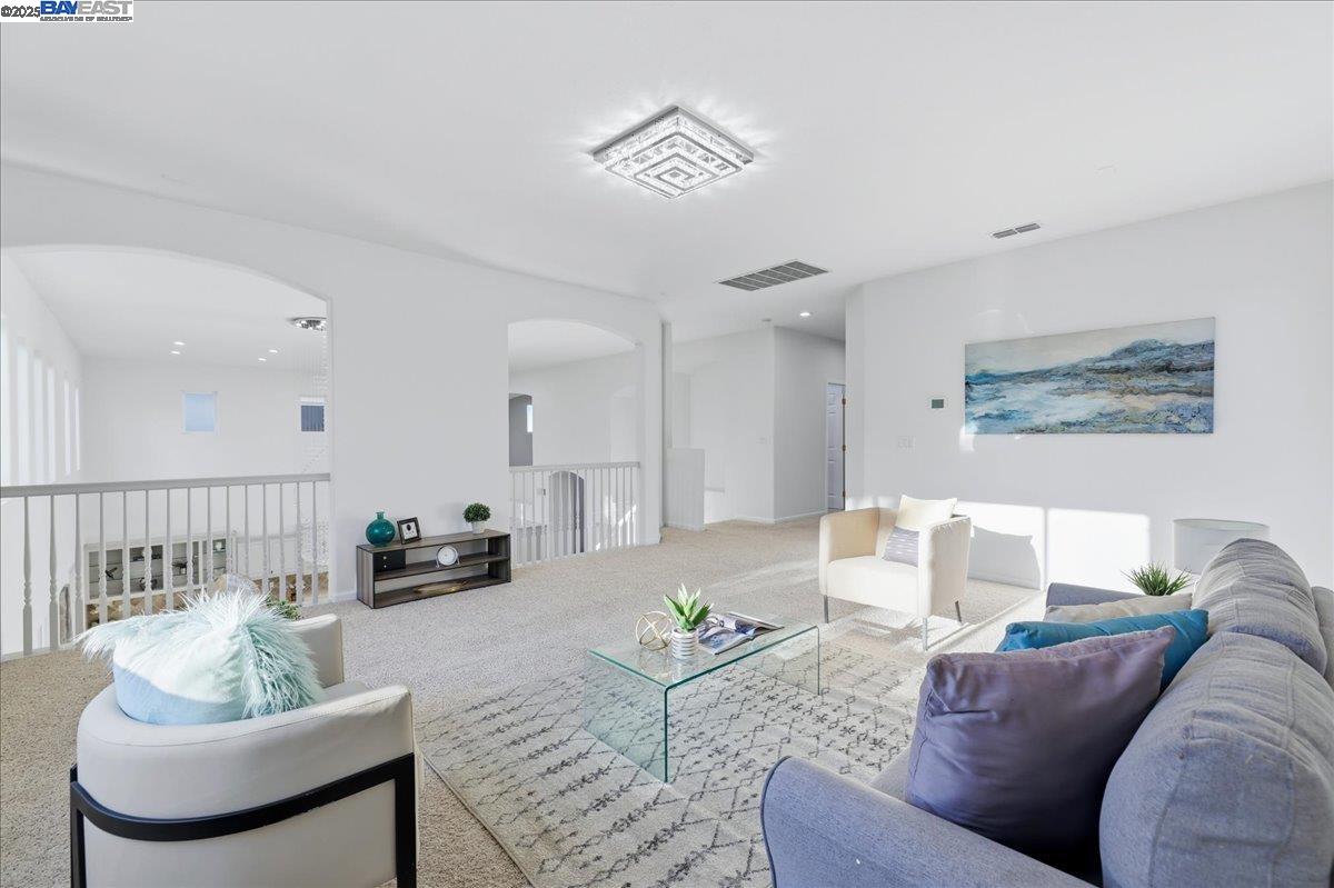 Detail Gallery Image 46 of 60 For 2455 Covelite Way, Antioch,  CA 94531 - 4 Beds | 2/1 Baths