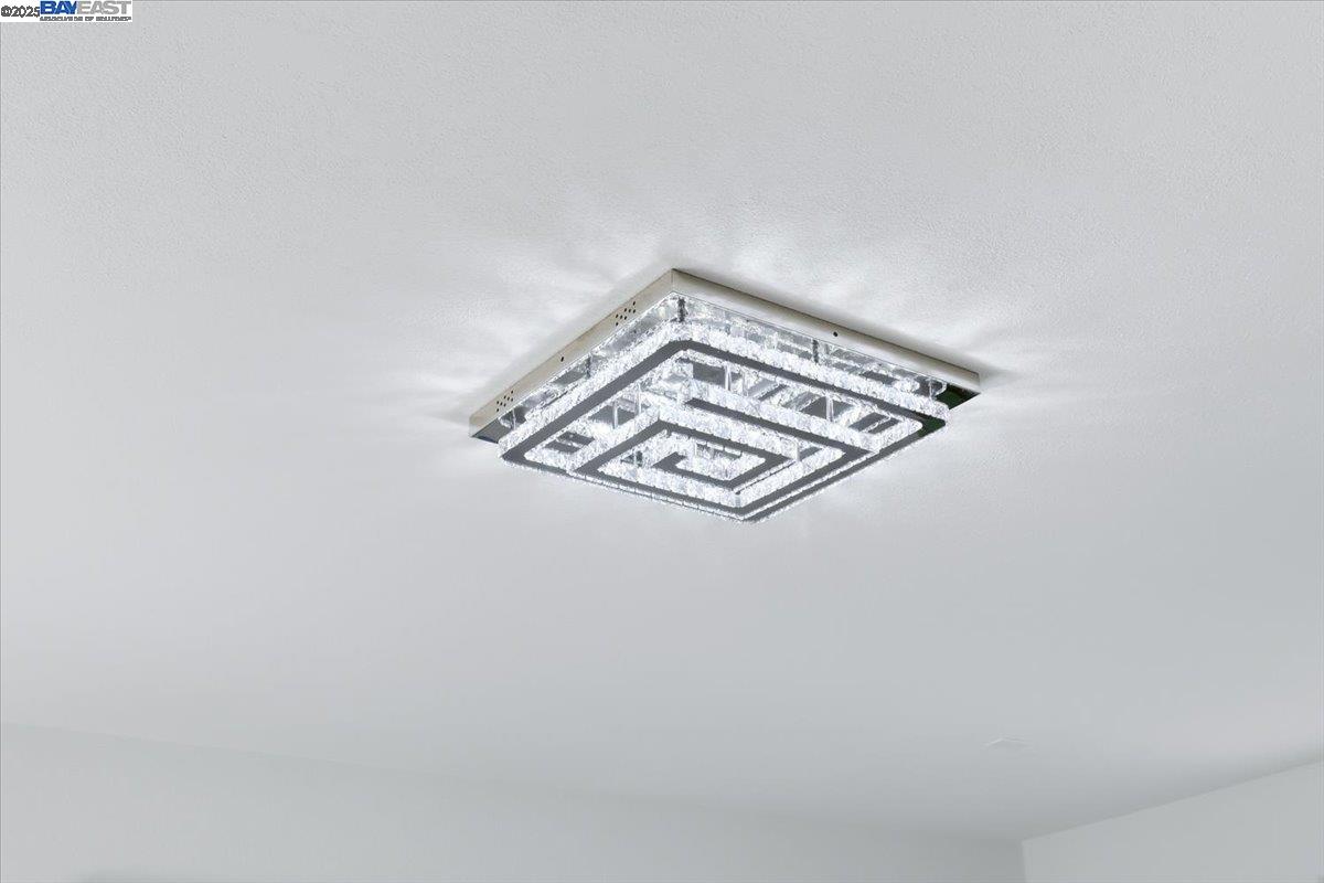 Detail Gallery Image 48 of 60 For 2455 Covelite Way, Antioch,  CA 94531 - 4 Beds | 2/1 Baths