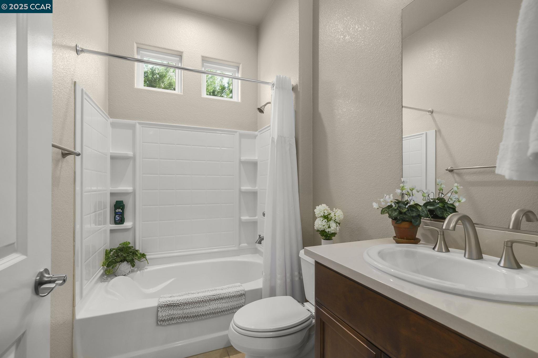 Detail Gallery Image 34 of 60 For 1745 Chardonnay Ct, Brentwood,  CA 94513-4265 - 2 Beds | 2 Baths