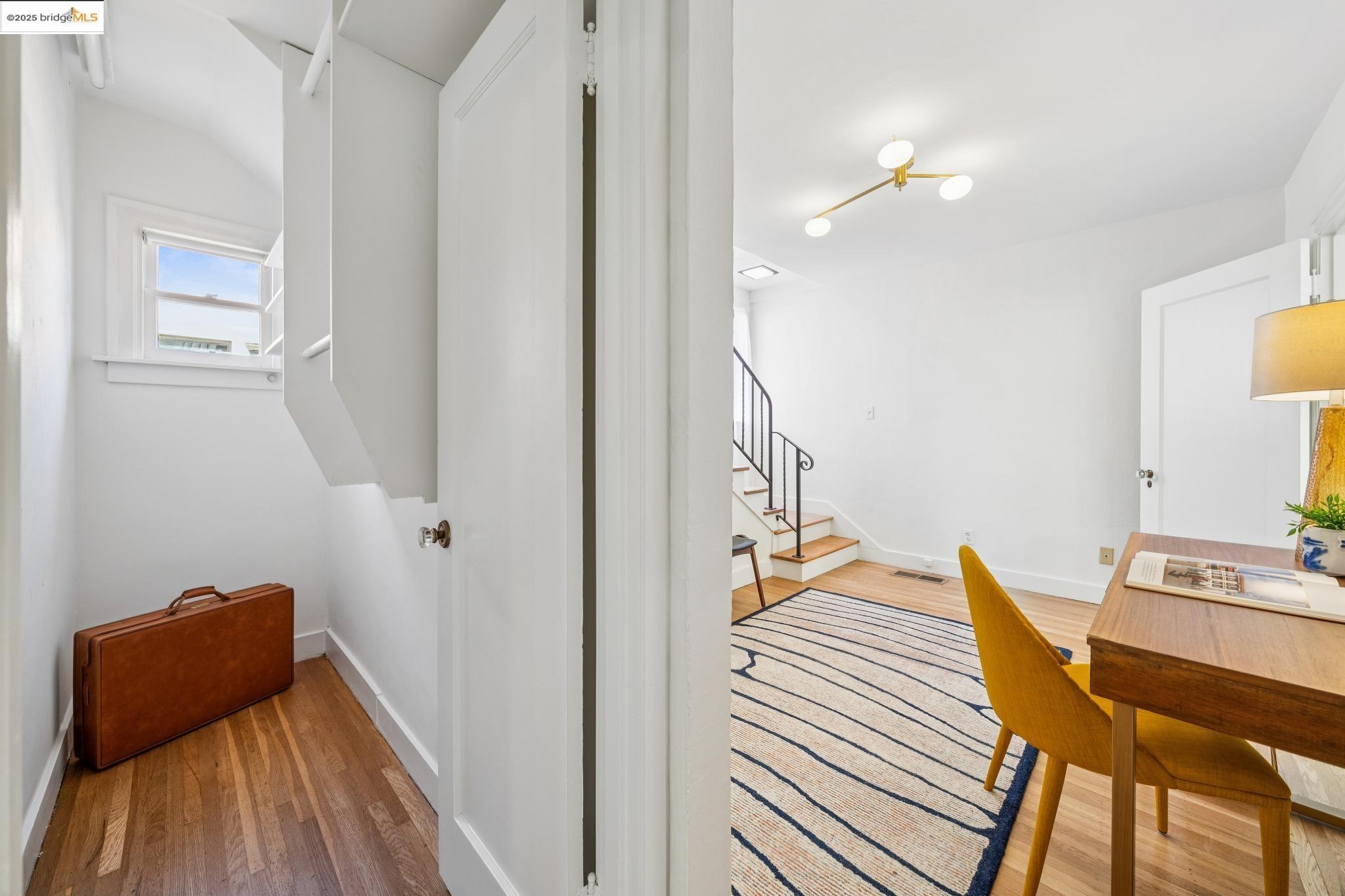 Detail Gallery Image 26 of 54 For 244 W Broadmoor Blvd, San Leandro,  CA 94577 - 3 Beds | 2 Baths