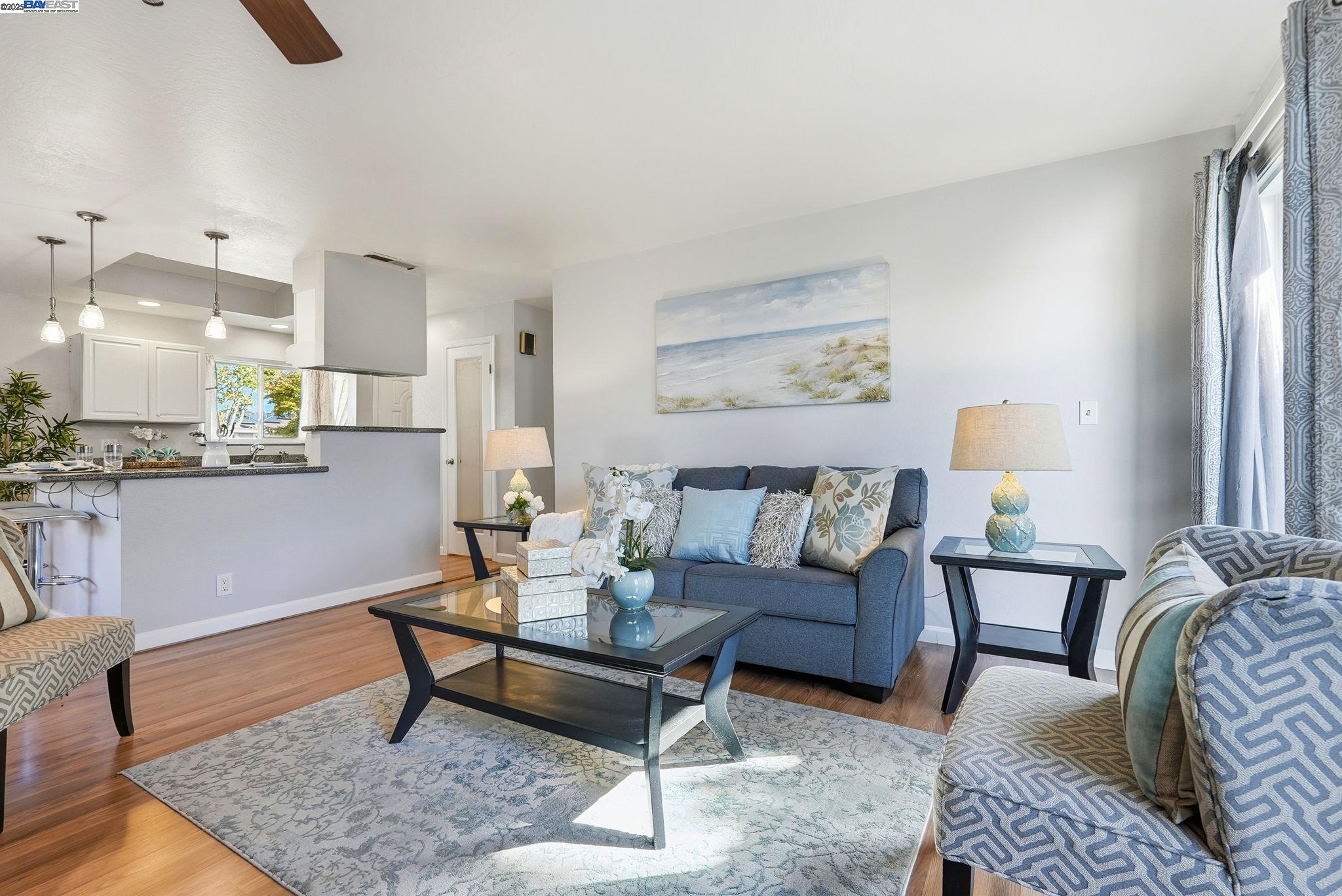 Detail Gallery Image 8 of 37 For 23735 Stonewall Ave., Hayward,  CA 94541-7215 - 3 Beds | 2 Baths