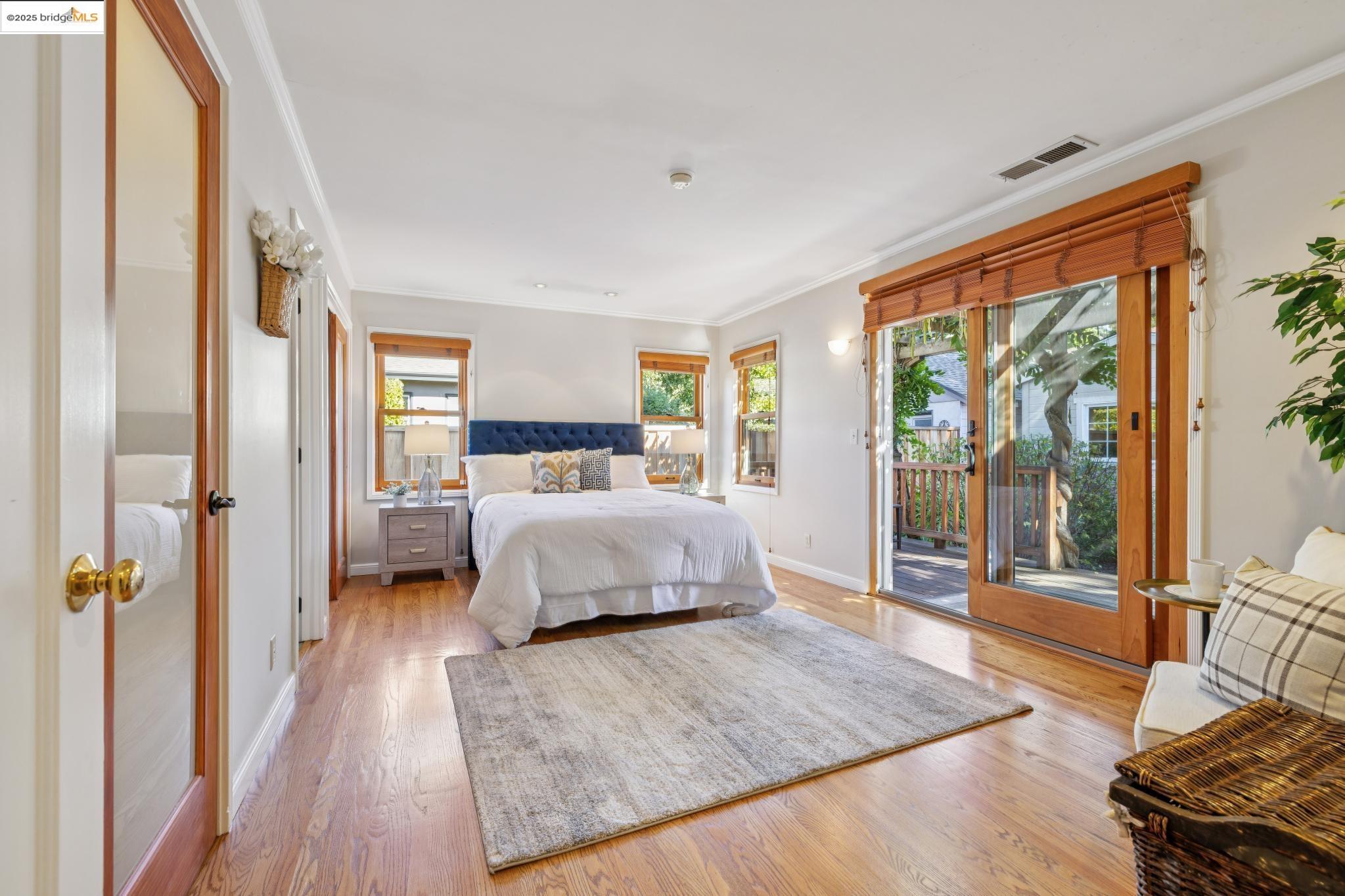 Detail Gallery Image 21 of 45 For 263 Covington St, Oakland,  CA 94605 - 2 Beds | 2 Baths